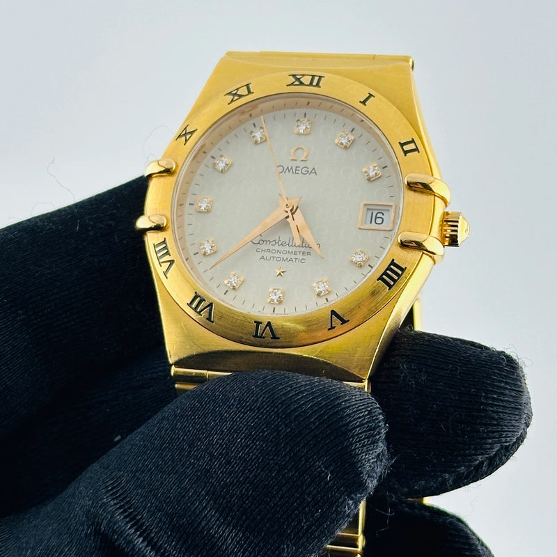 Omega Constellation Ivory Diamond Dial on Yellow Gold Ref 1104.35.00 with Card 2005