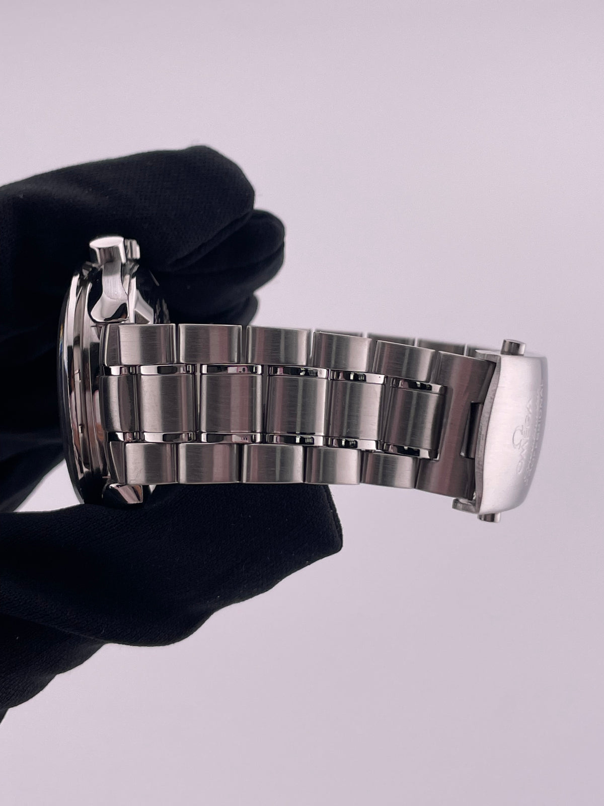 Omega Speedmaster Professional Moonwatch Black Dial on Stainless Steel Ref. 3570.5 — view 5