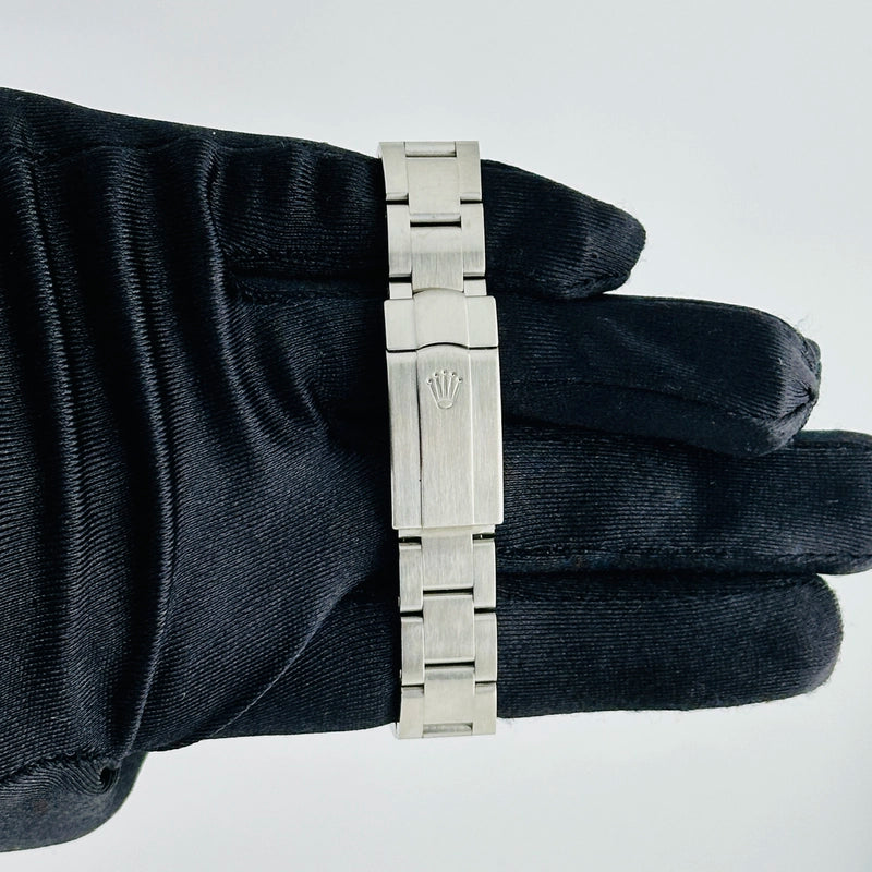Rolex Oyster Perpetual Silver/Pink Markers Dial on Oyster Ref 177200 with Card Old Green 2008