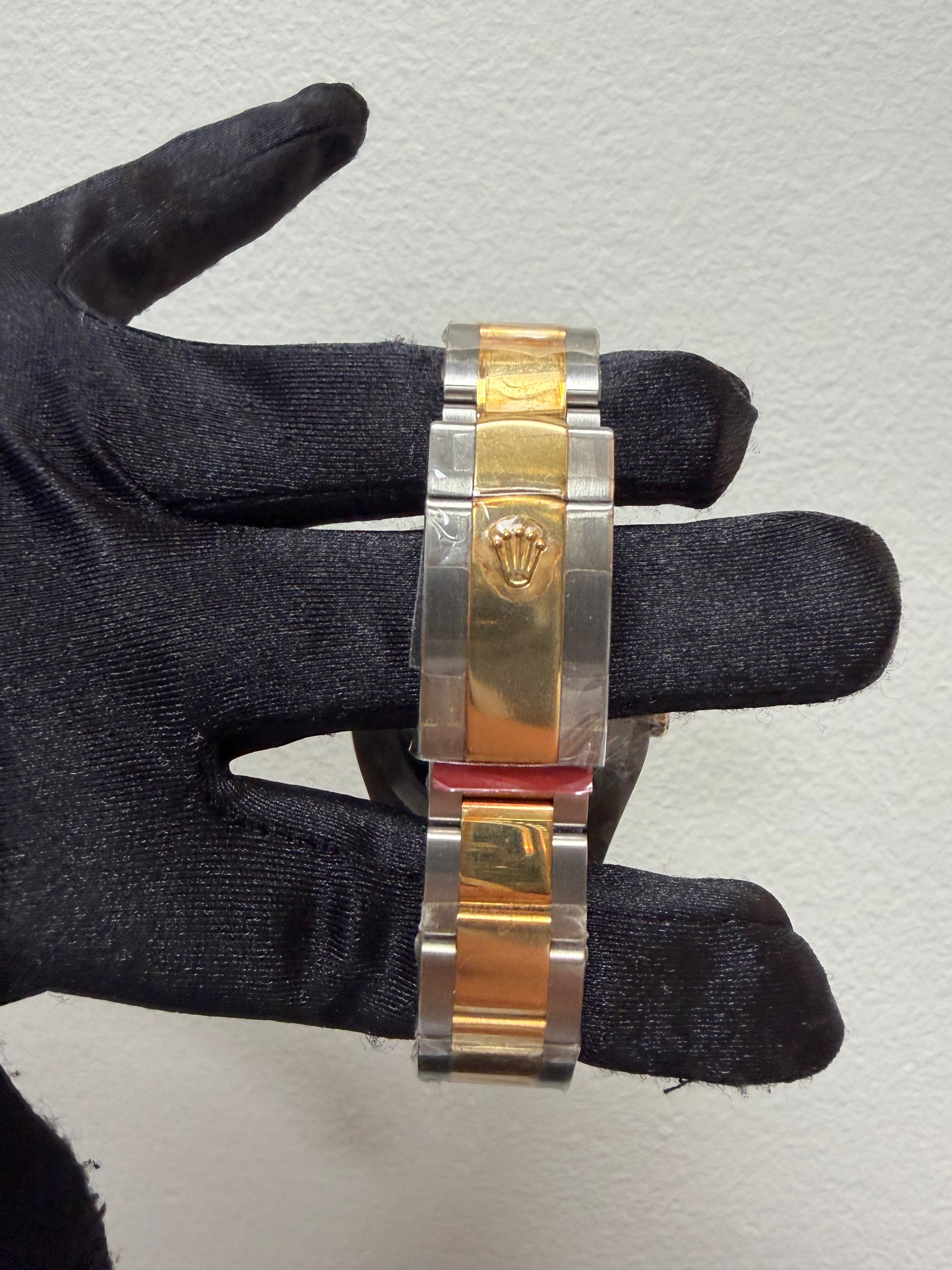 Rolex Datejust II Ivory Stick Dial on Oyster Ref. 116333 Card 2011 — view 3