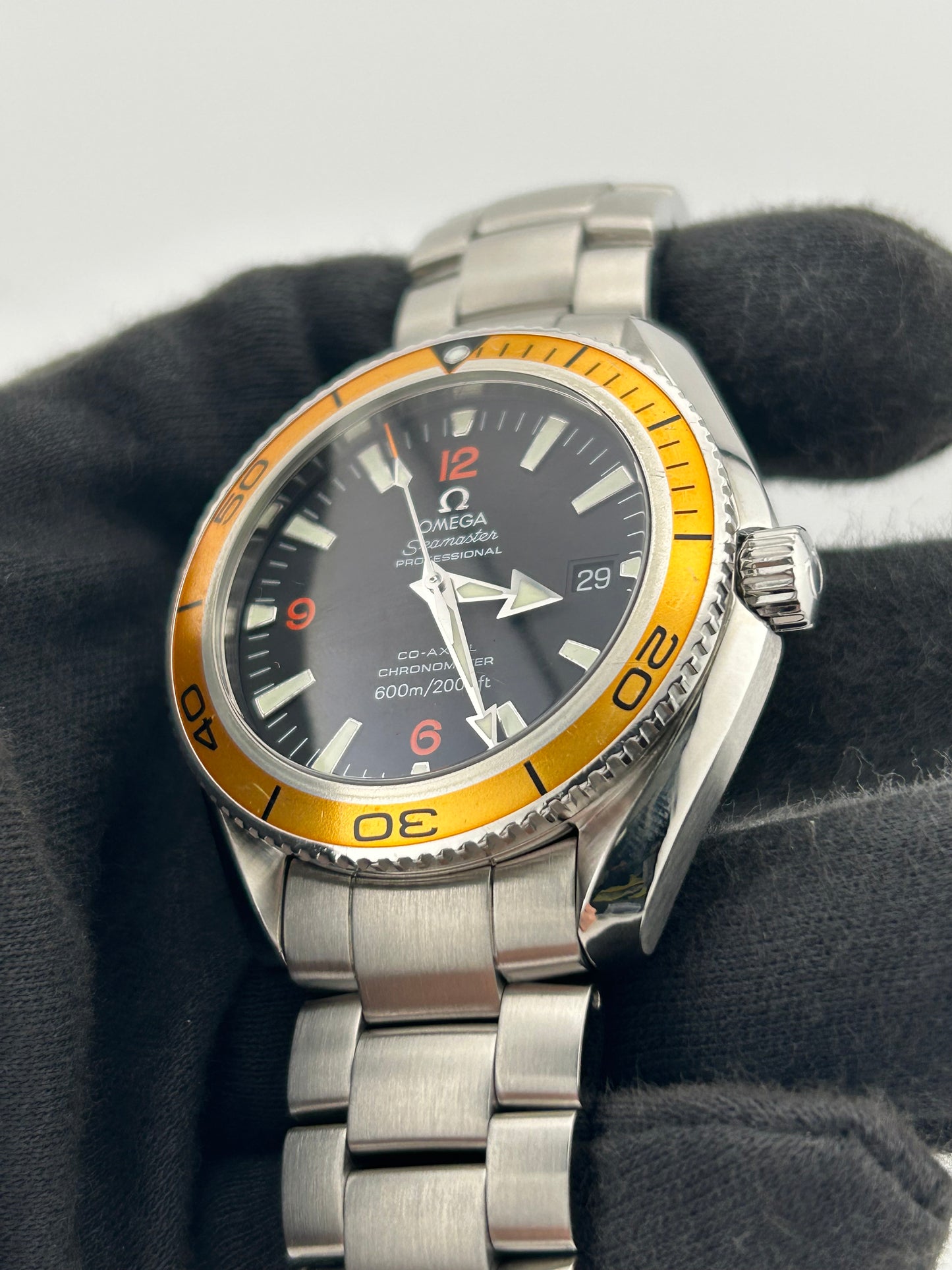 Omega Seamaster Planet Ocean Black Dial on Stainless Steel Bracelet Ref. 2209.50.00 Card — view 3