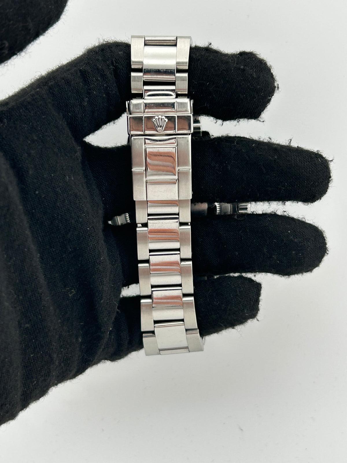 Rolex Yacht Master Platinum Dial on Oyster Steel Bracelet Ref. 16622 Papers 2000 — view 4