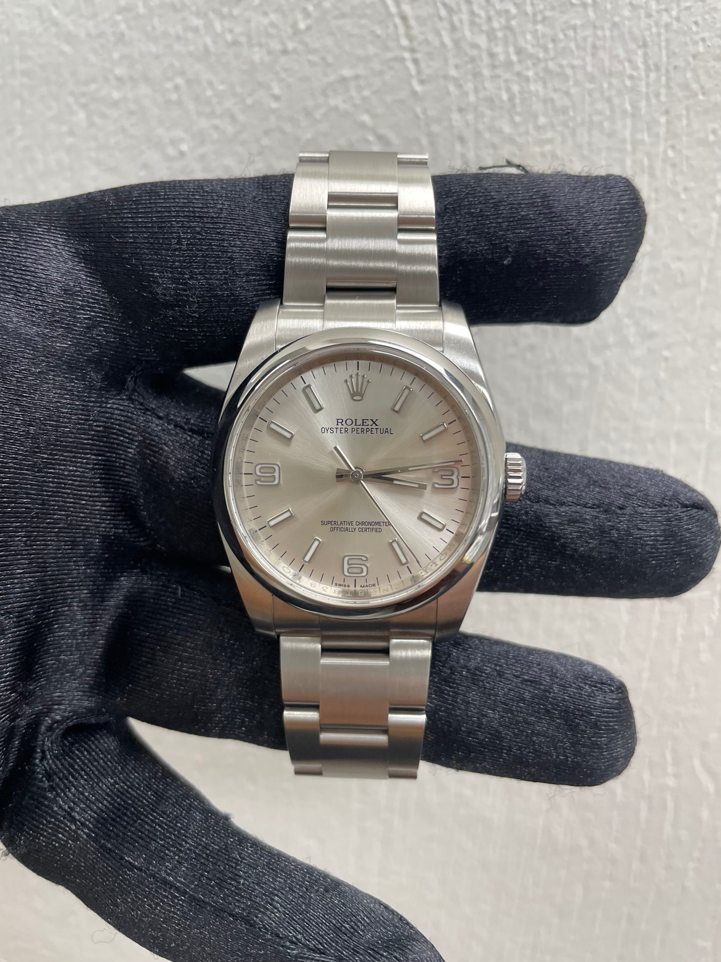 Rolex Oyster Perpetual Silver Dial on Oyster Ref. 116000 Card 2015 — view 2