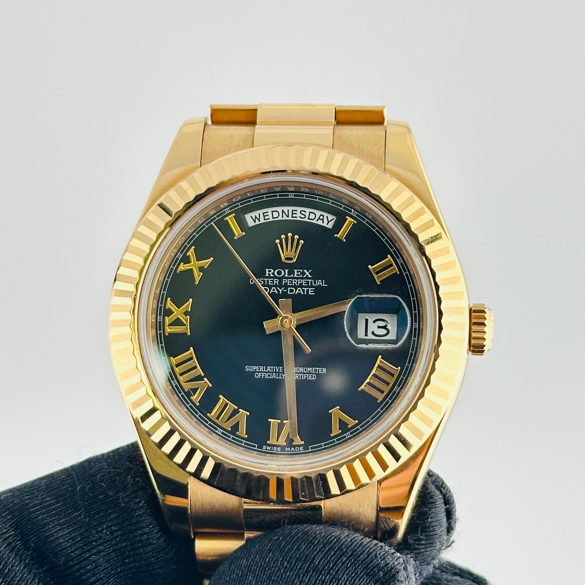 Rolex Day-Date Black Roman Dial on President Bracelet Ref. 218235 Card 2011 — view 3