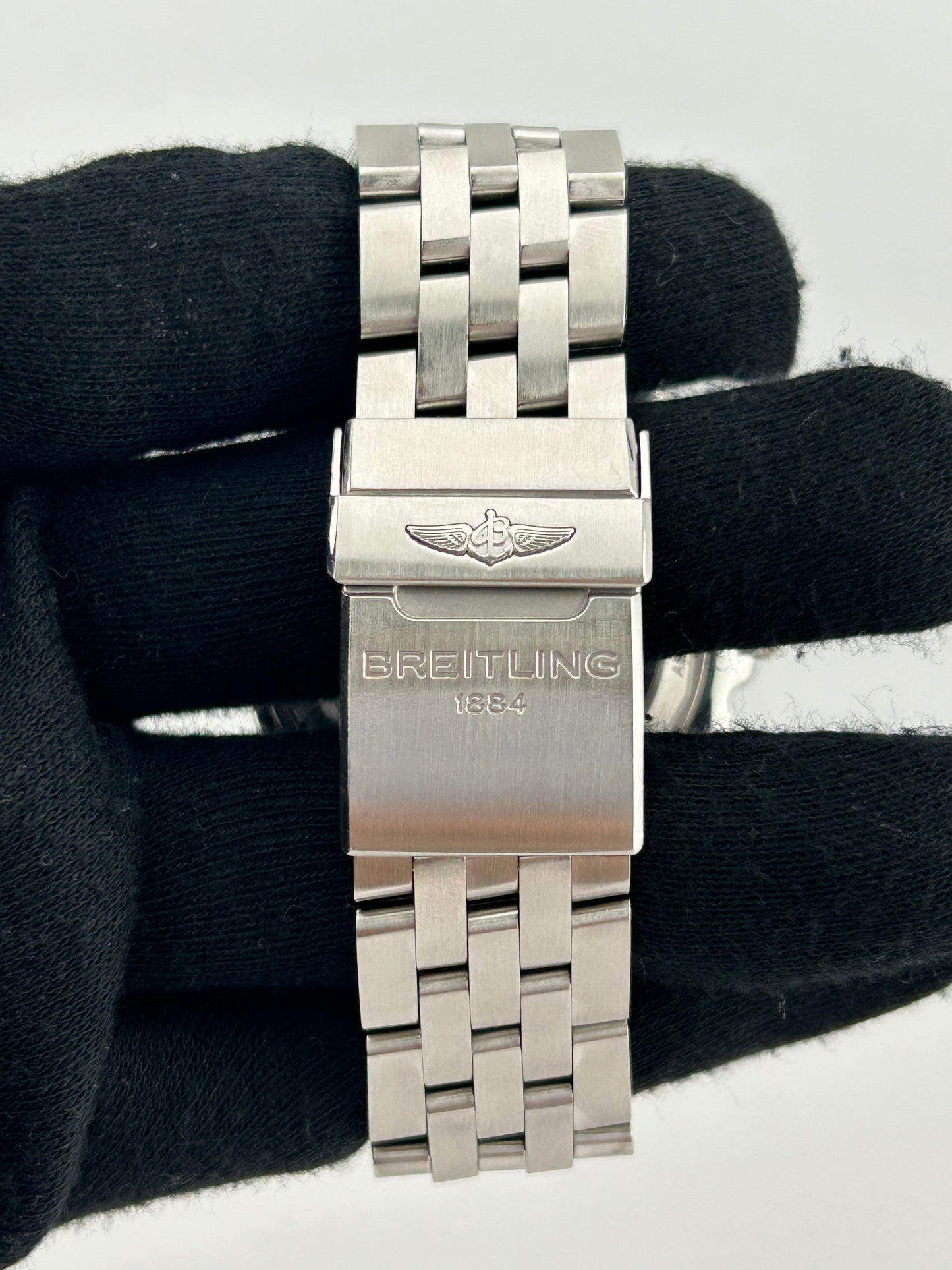 Breitling Chromomat 01 Black Dial Ref. AB0111 Papers 2011 — view 4