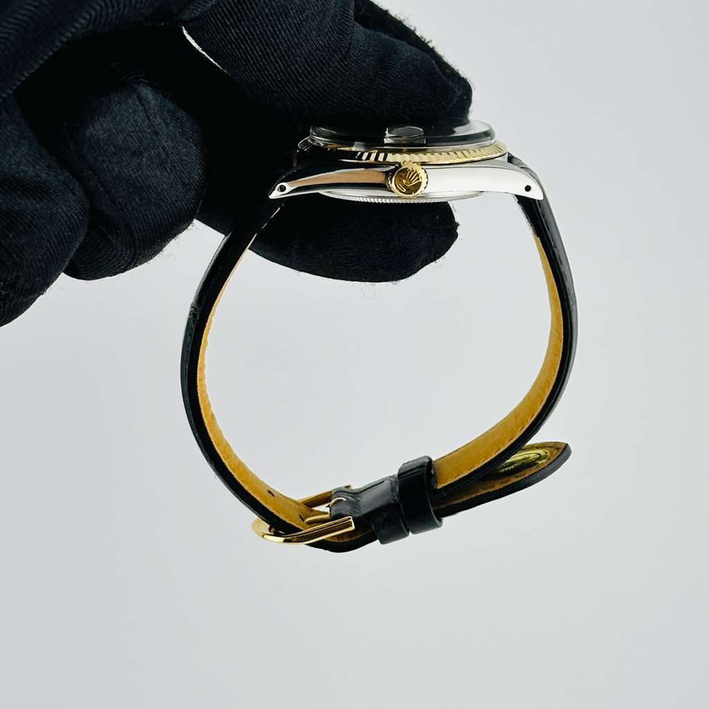 Rolex Datejust Champagne Stick Dial on Generic Leather Band Ref. 1601 1975 — view 5