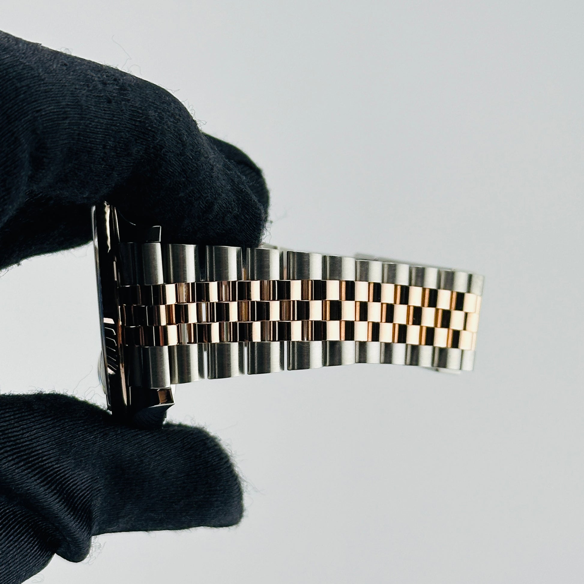 Rolex Datejust Sundust Dial on D Link Jubilee Bracelet Ref. 126331 Card 2017 — view 5