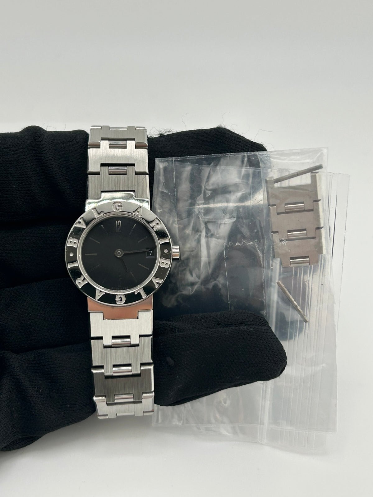 Bvlgari Bulgari Black Dial on Stainless Steel Bracelet Ref. BB23SSD — view 8
