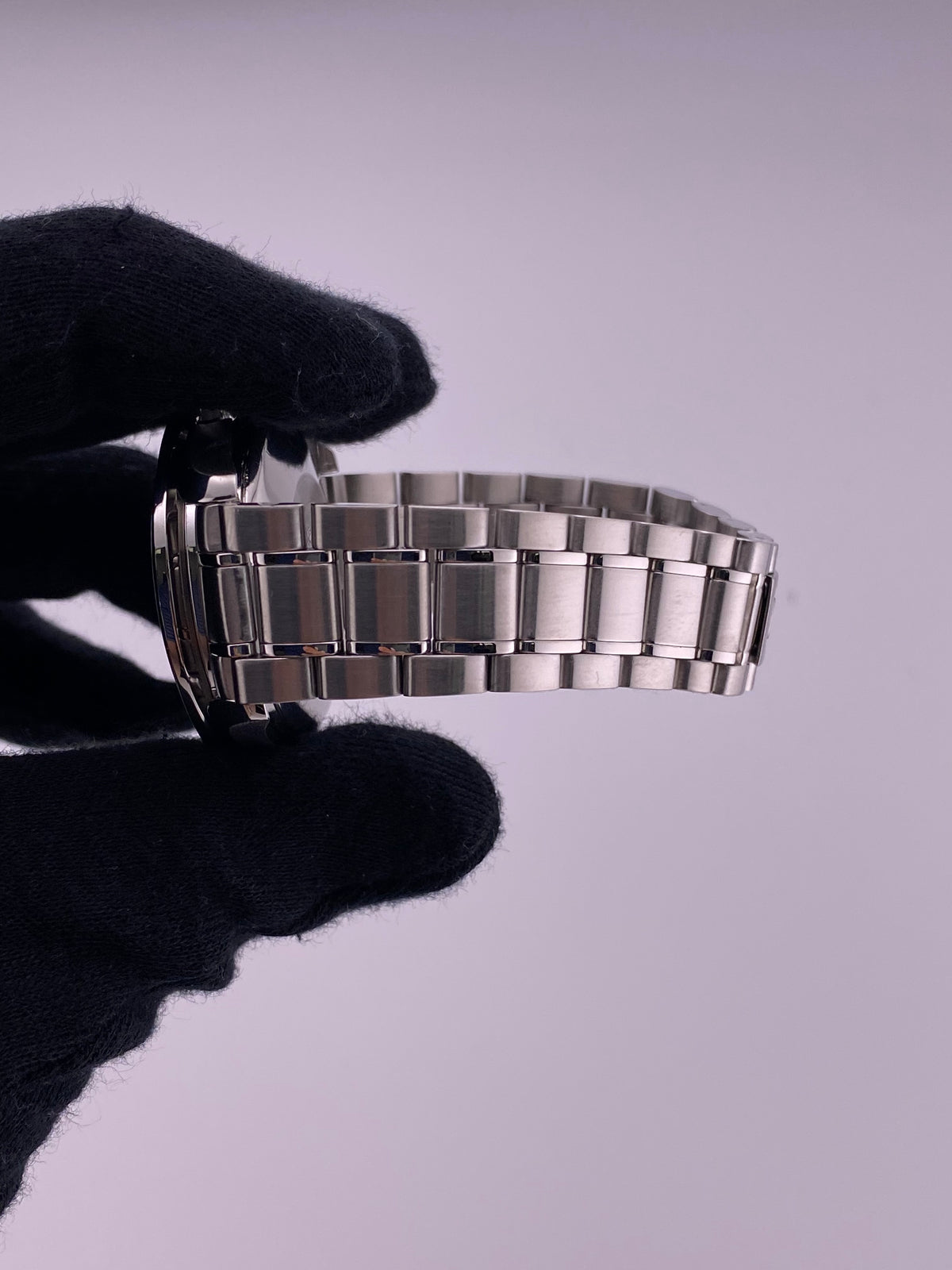 Omega Speedmaster Black Dial on Stainless Steel Bracelet Ref. 3513.5 — view 5