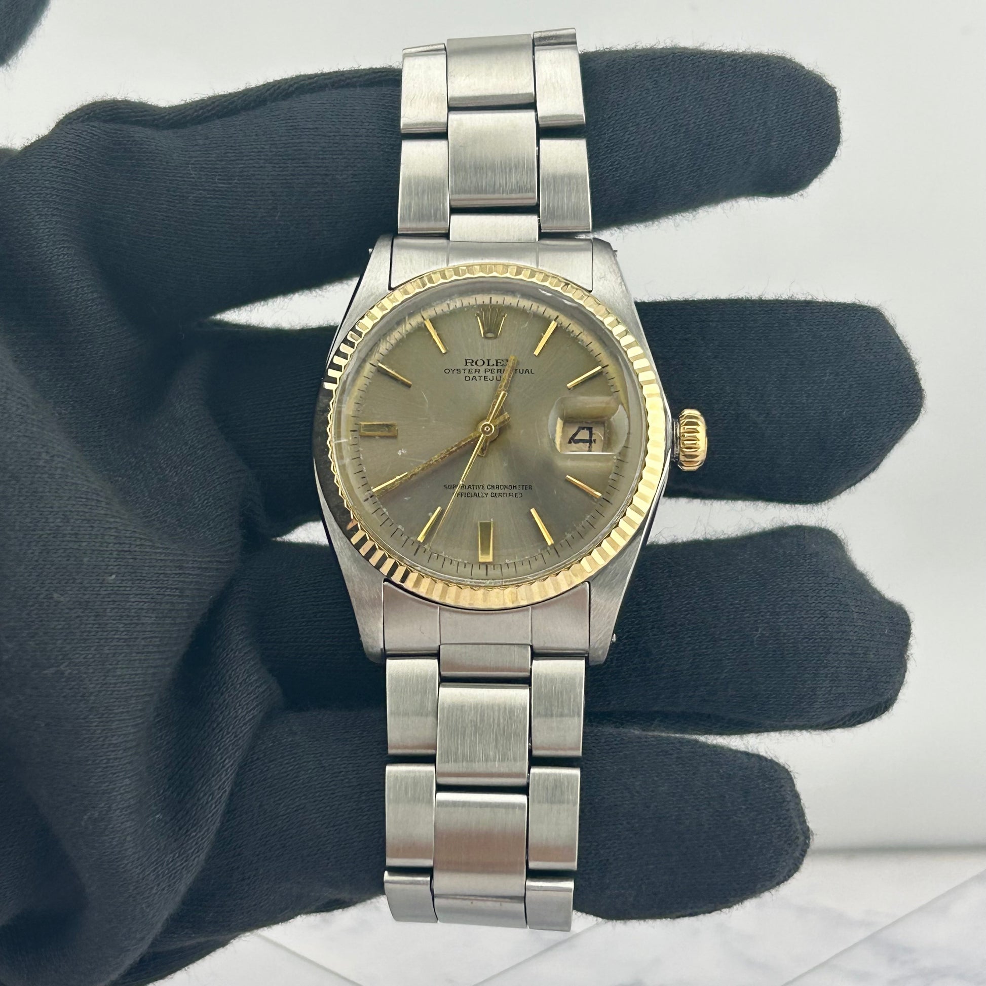Rolex Datejust Grey Stick Dial on Folded Oyster Ref. 1601 1968