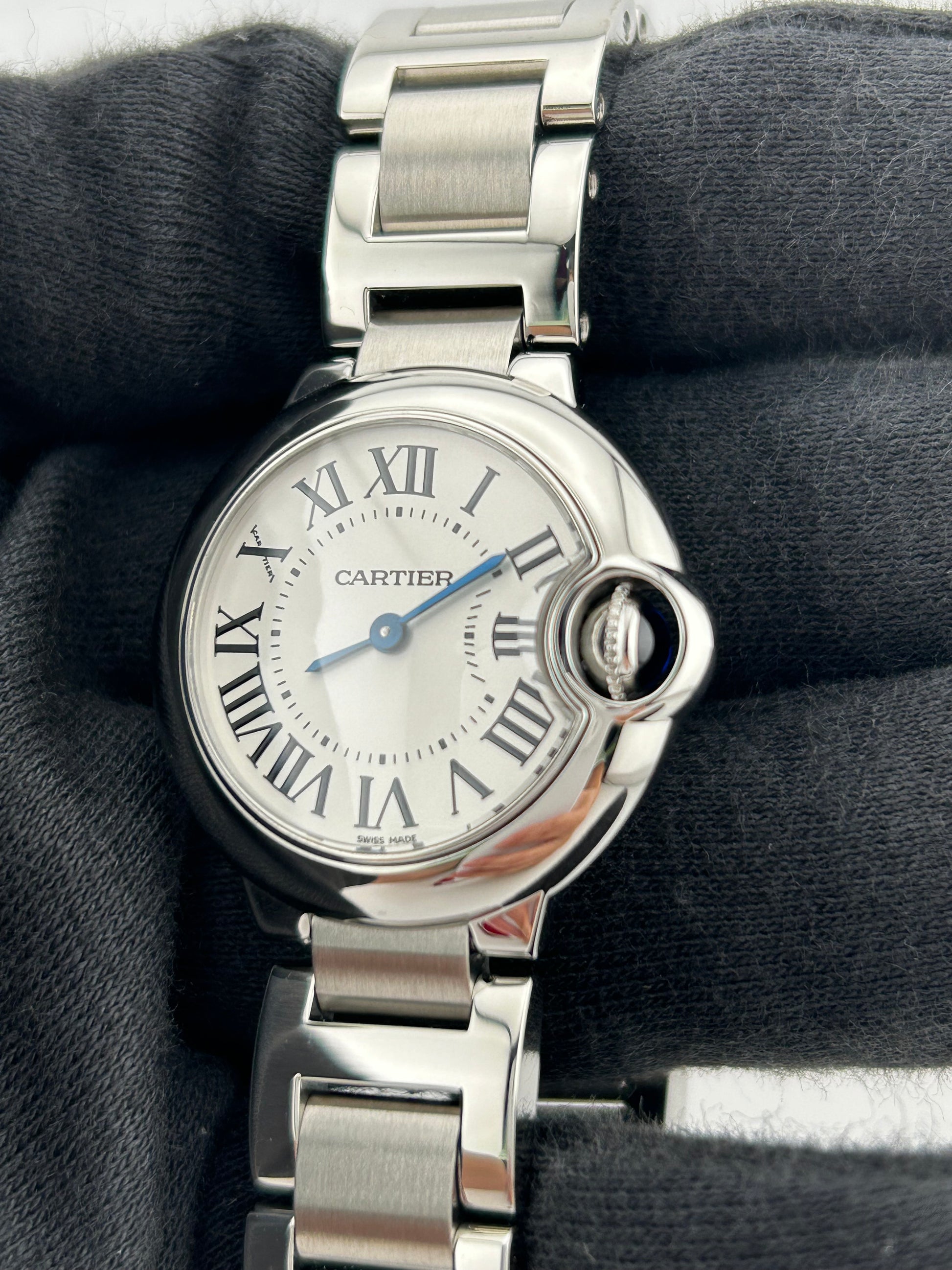 Cartier Ballon Bleu Silvered Opaline Dial on Bracelet Ref. W69010Z4 Papers 2016 — view 3