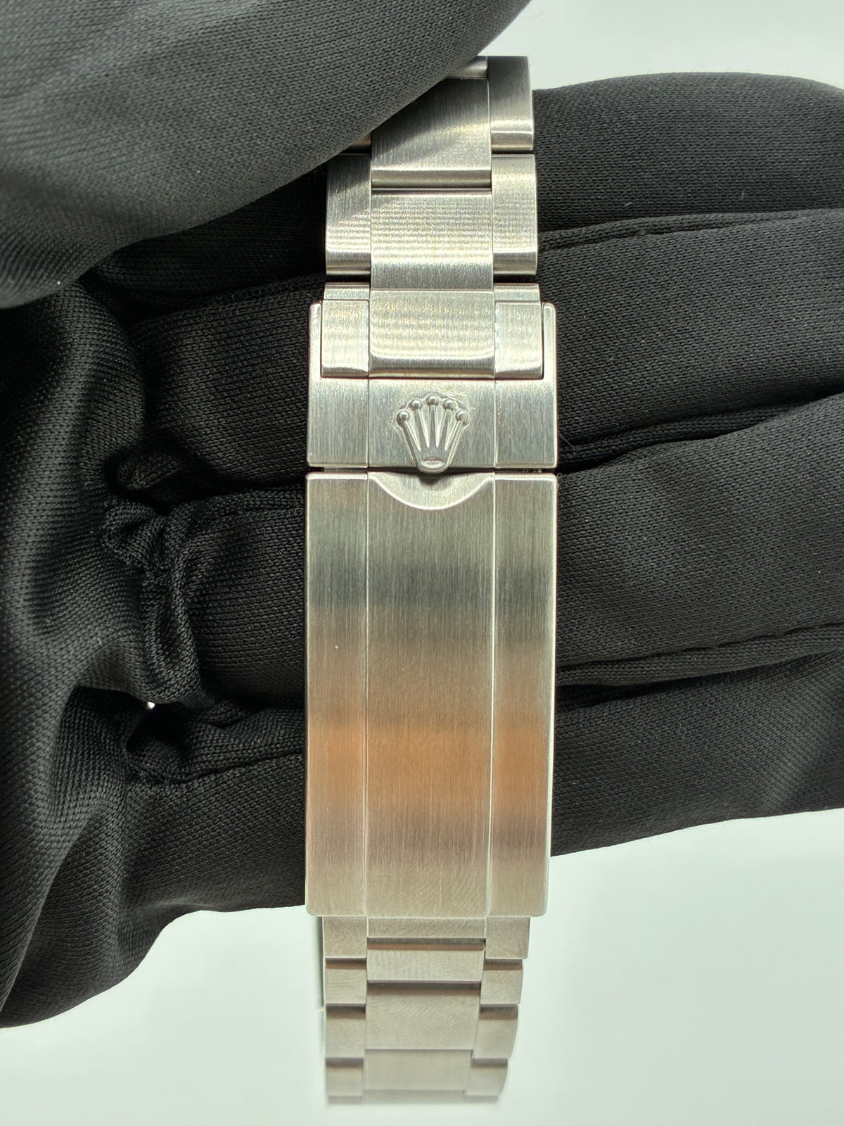 Rolex Submariner Green Dial on Oyster Ref. 116610LV Card 2014 — view 4