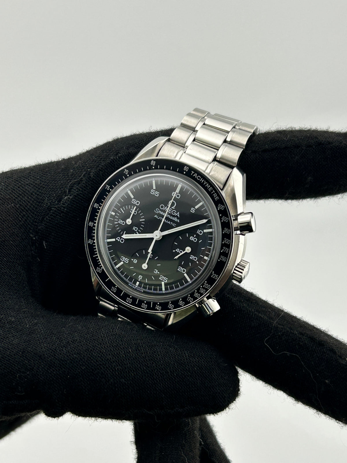 Omega Speedmaster Reduced Black Dial on Stainless Steel Ref. 3510.5 Card 2003 — view 3