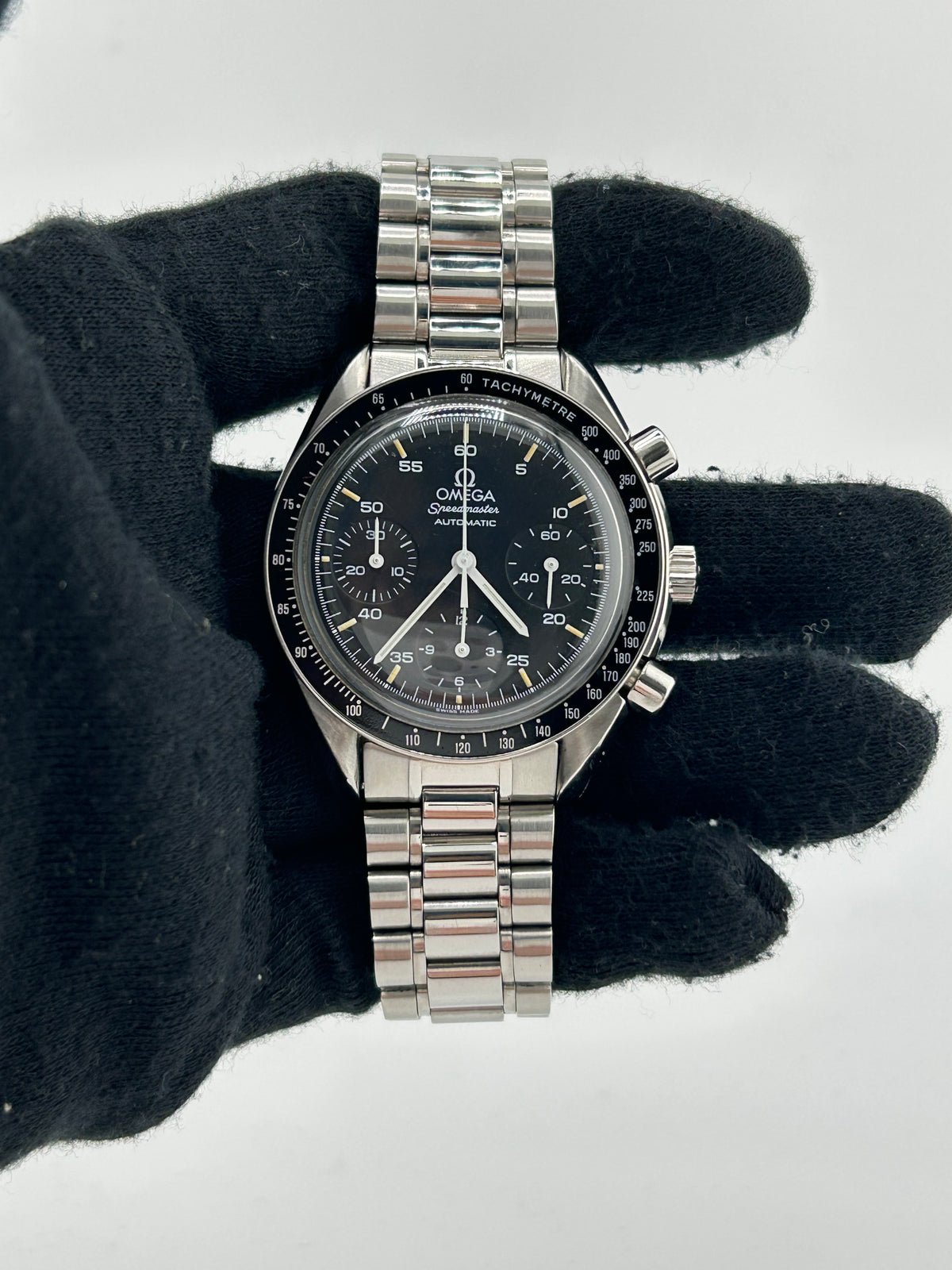 Omega Speedmaster Black Dial on Stainless Steel Bracelet Ref. 3510.50 — view 2