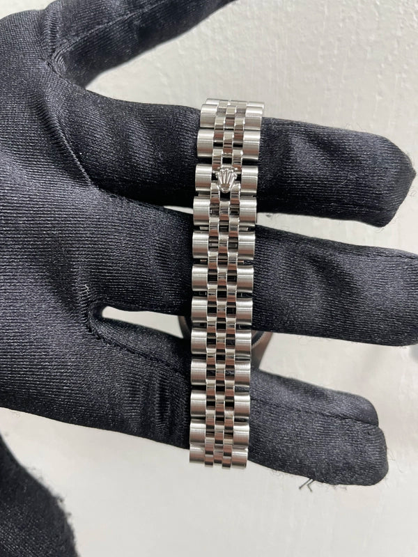 Rolex Datejust Silver Roman Dial on Jubilee Ref 179174