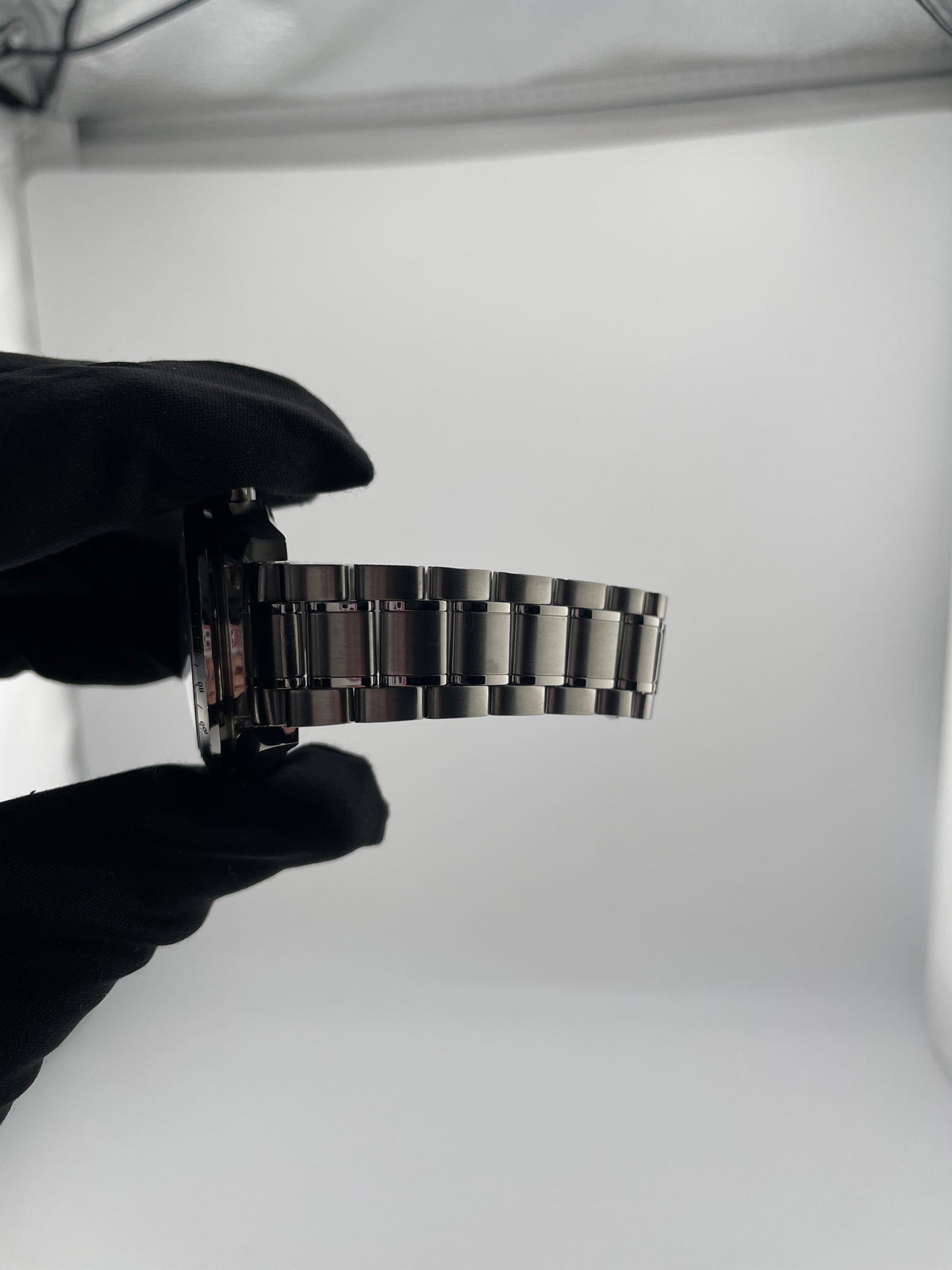 Omega Speedmaster Racing Black Dial on Stainless Steel Bracelet Ref. 3519.50 Complete Open Date — view 5