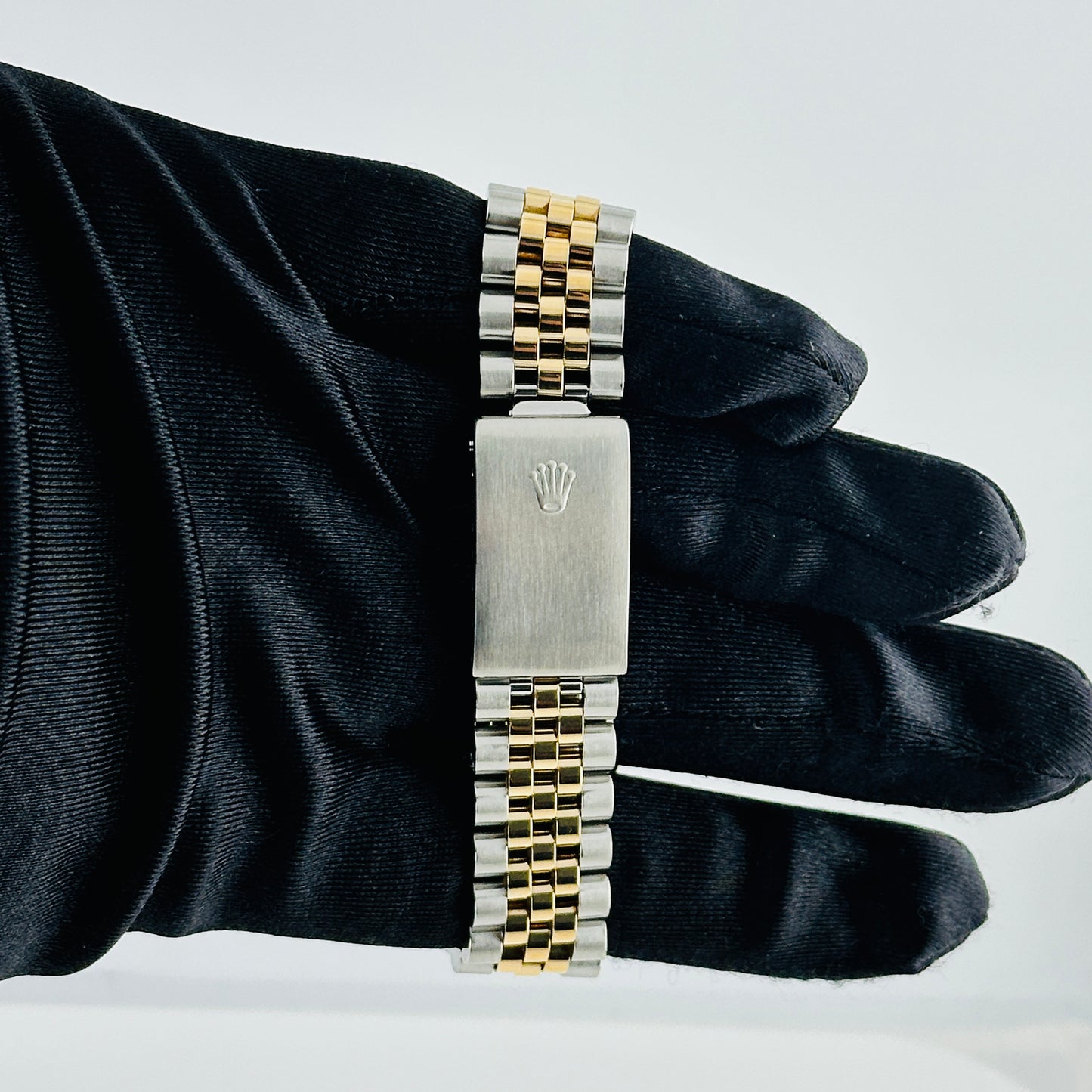 Rolex Datejust Champagne Hounds Tooth Dial on D Link Jubilee Ref. 16233 1996 — view 3