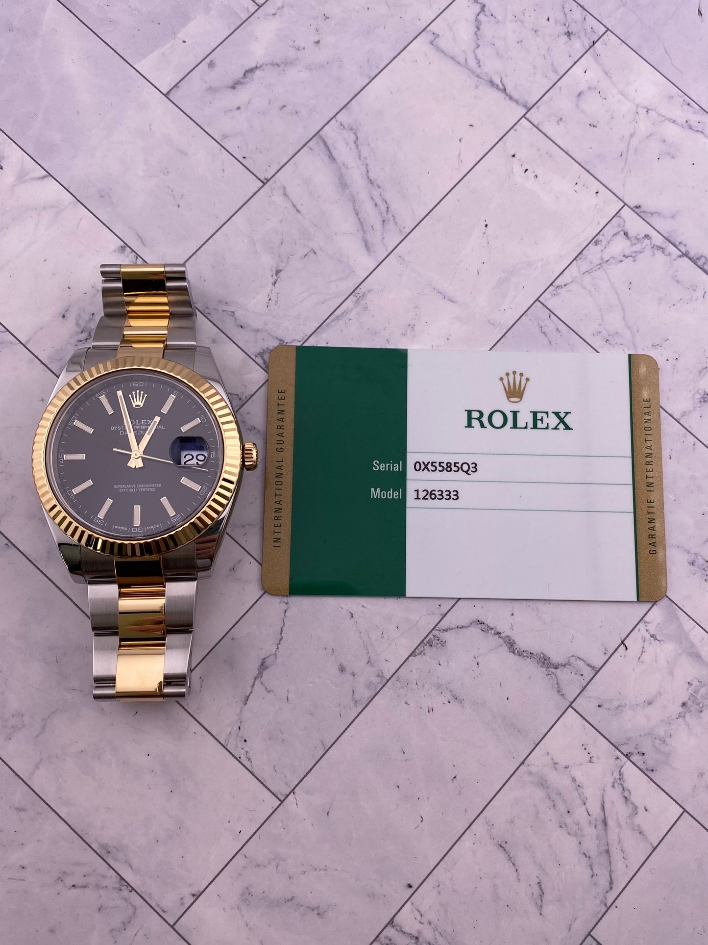 Rolex Datejust 41 Black Index Dial on Oyster Ref. 126333 Card 2016 — view 7