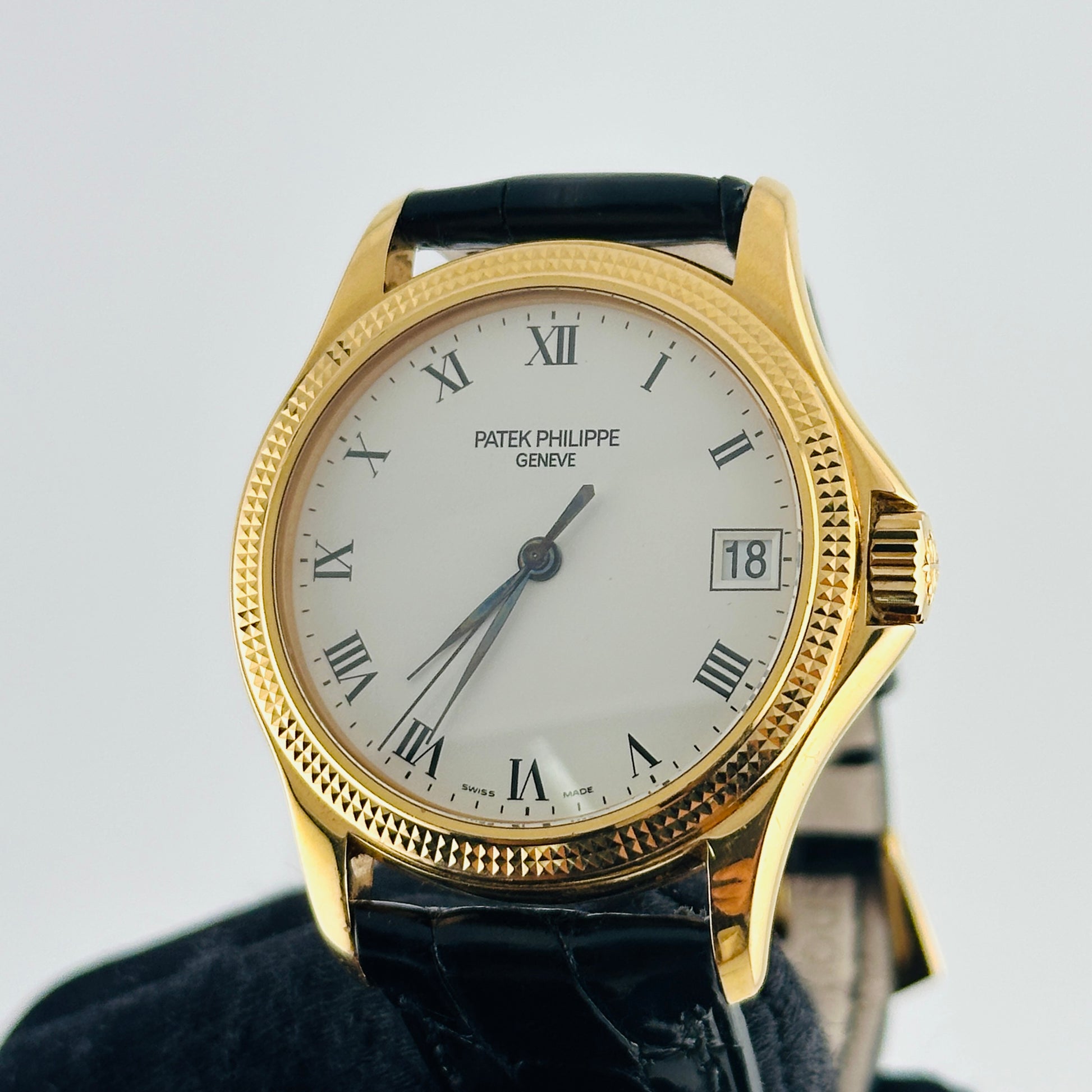 Patek Philippe Calatrava White / Roman Numerals Dial on Leather Band Ref. 5117R — view 3