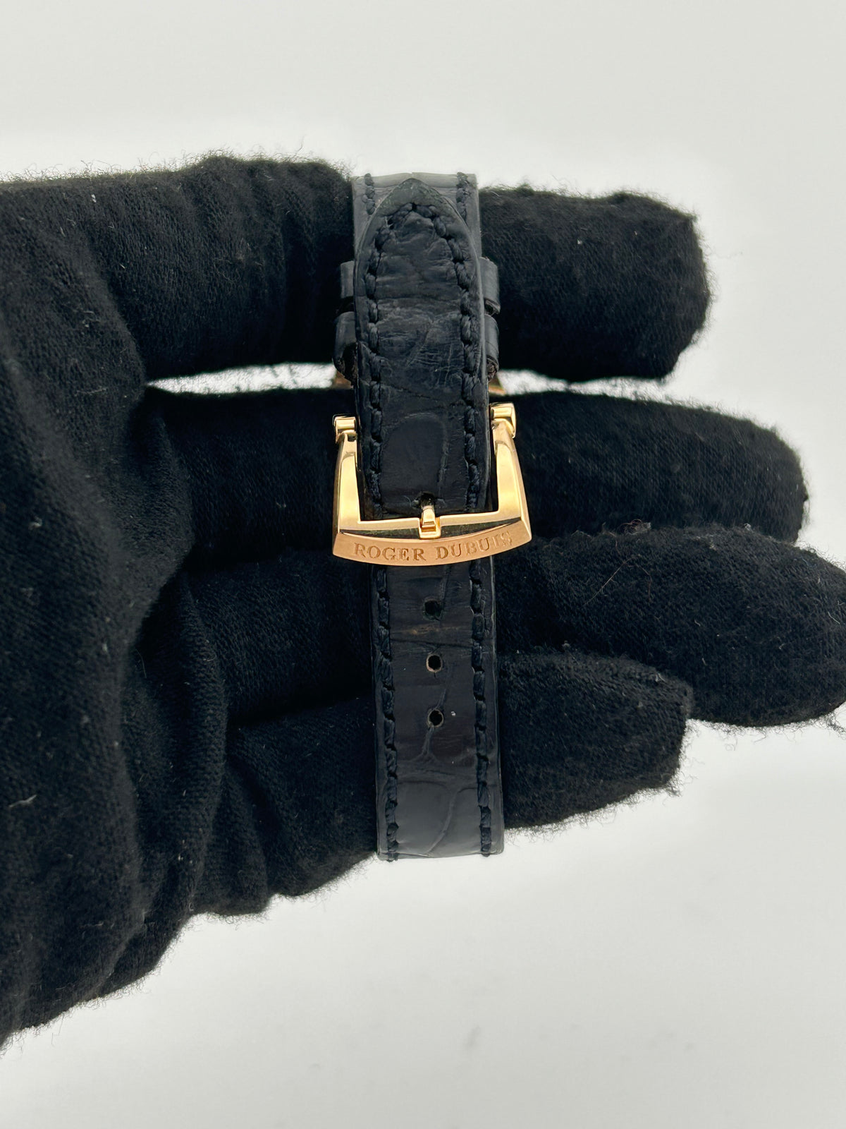 Roger Dubuis Sympathie White Mop Dial on Black Leather Strap Ref. S27 — view 4