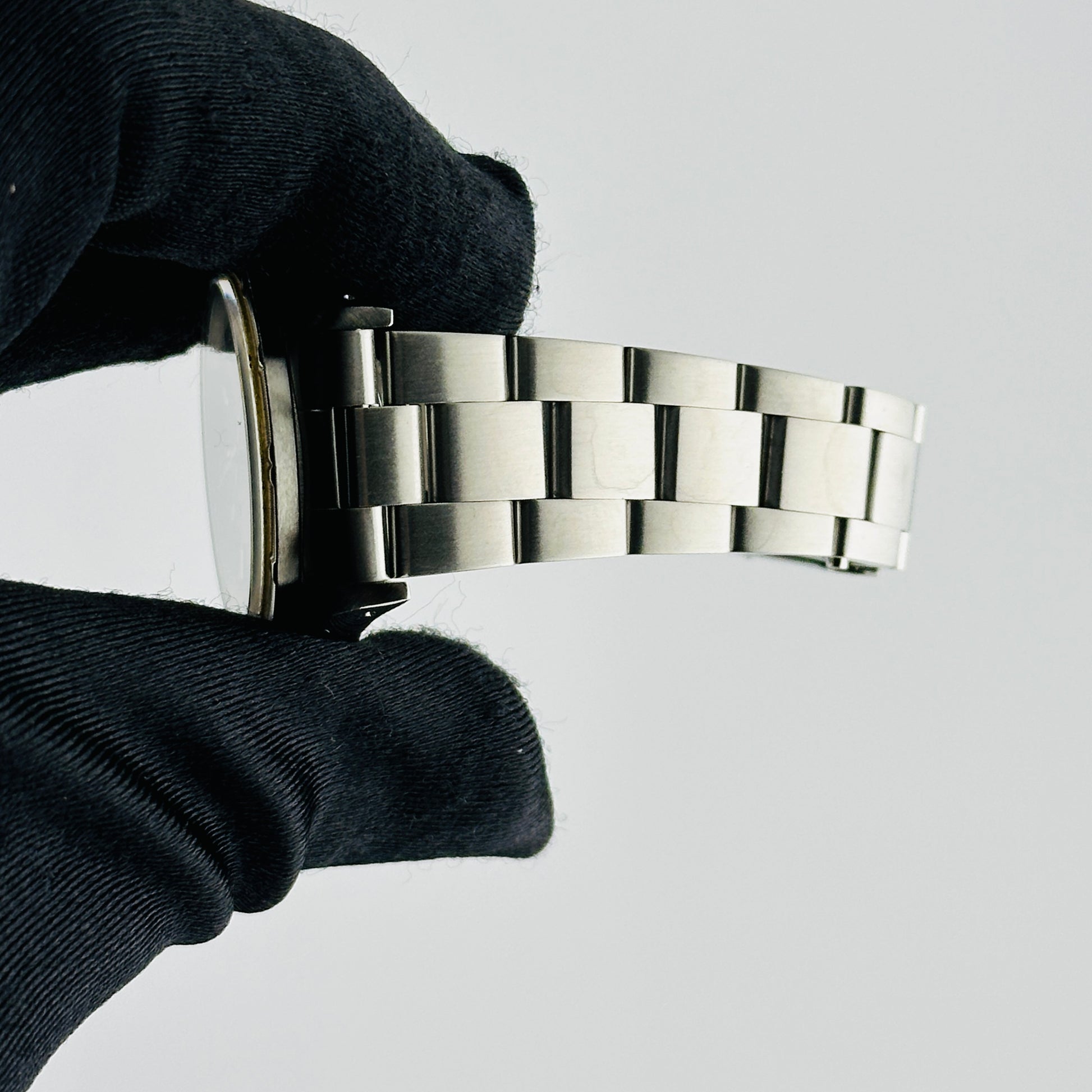 Rolex Air-King Silver Dial on Oyster Ref. 14010 1991 — view 5