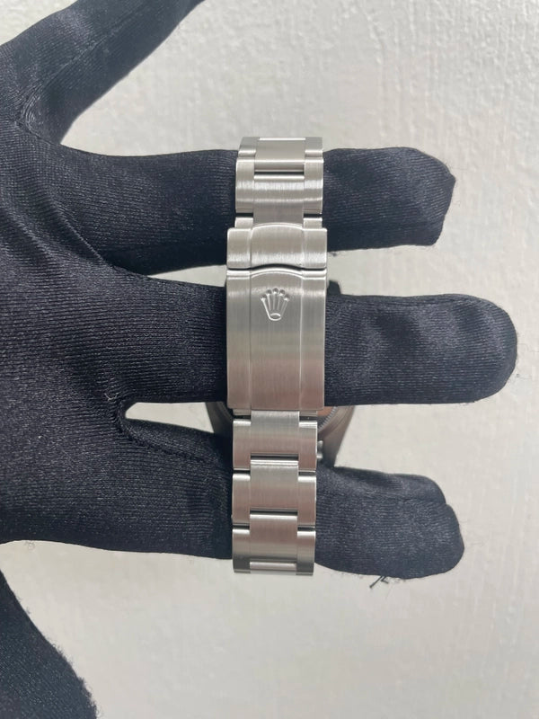 Rolex Oyster Perpetual Black Dial on Oyster Ref 116000 with New Style Card White 2015