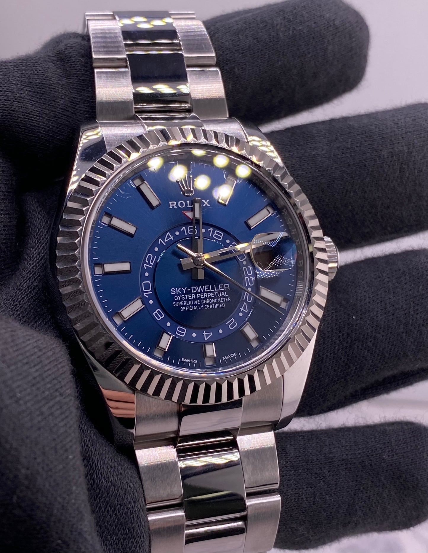 Rolex Sky Dweller Blue Dial on Oyster Ref. 326934 Card 2018 — view 3