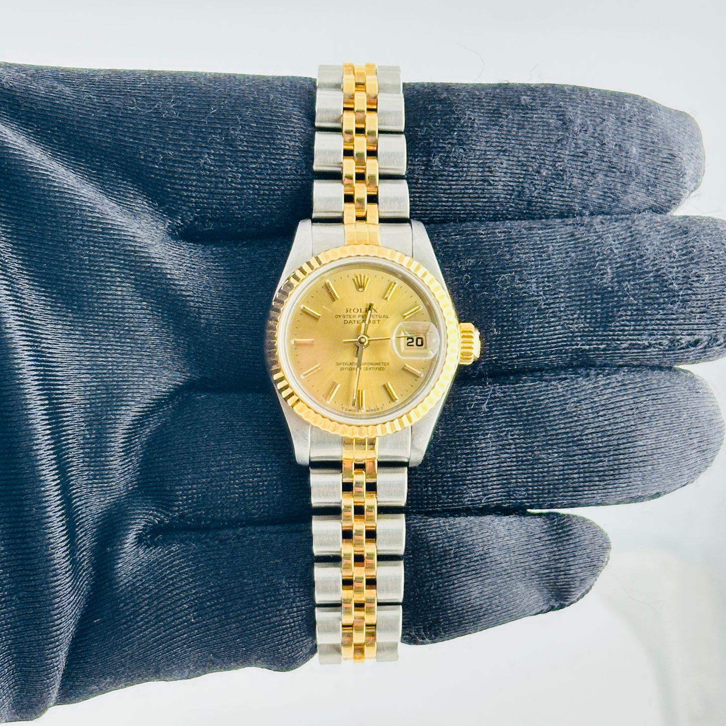 Rolex Datejust Lady Champagne Stick Dial on D Link Jubilee Ref. 69173 Papers 1996 — view 2