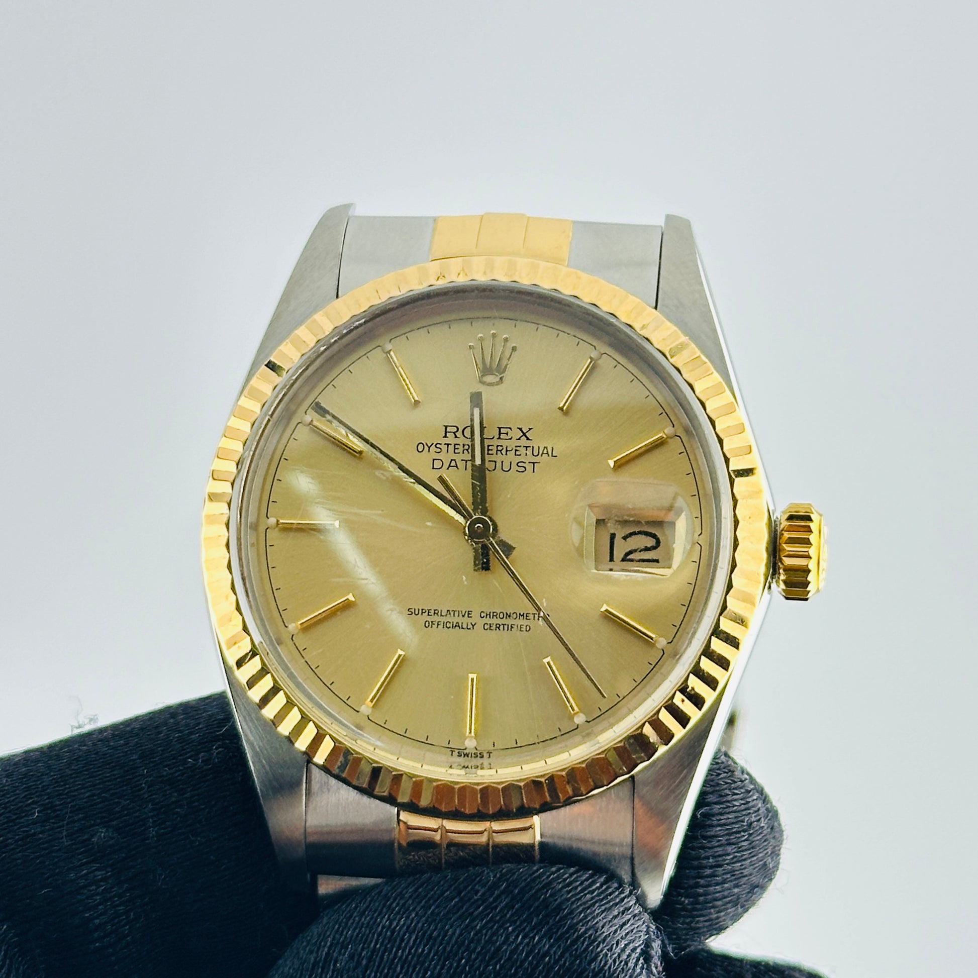 Rolex Datejust Champagne Stick Dial on D Link Jubilee Bracelet Ref. 16013 1987 — view 3