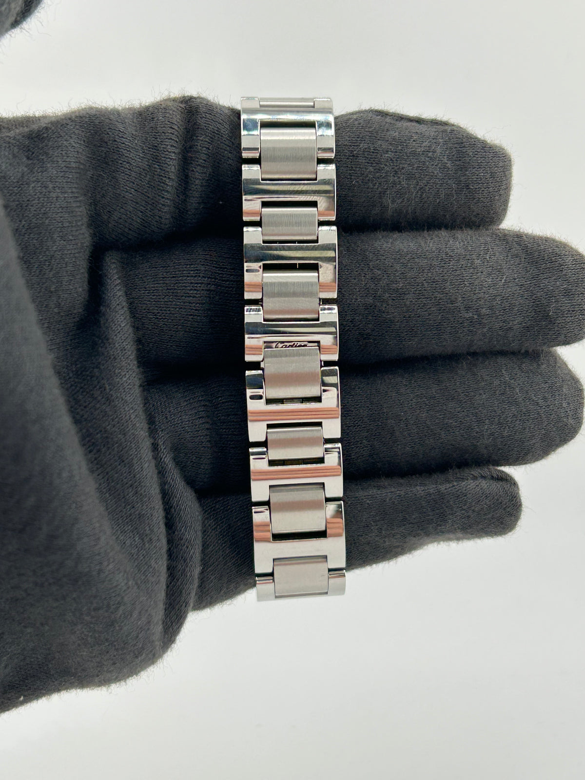 Cartier Ballon Bleu Silvered Opaline Dial on Stainless Steel Bracelet Ref. W69010Z4 — view 4