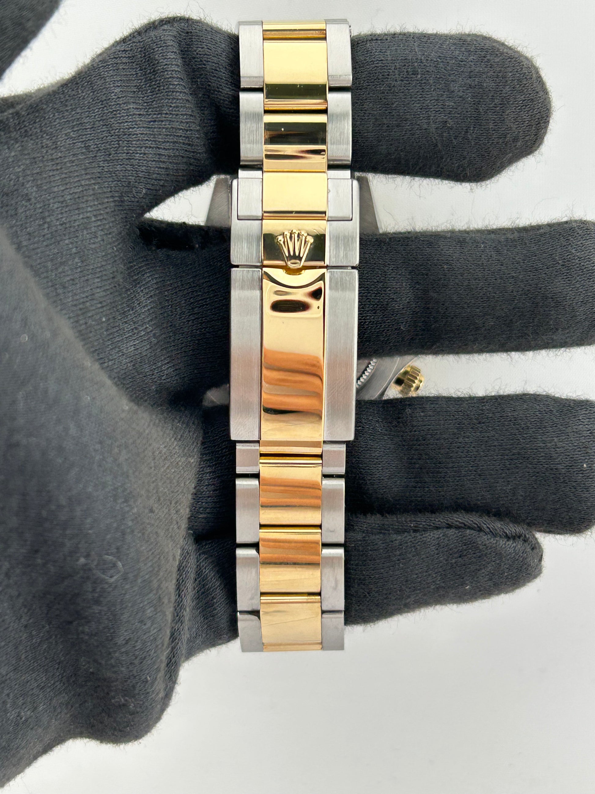 Rolex Daytona Champagne Diamond Dial on Oyster Ref. 116523 Card 2014 — view 3