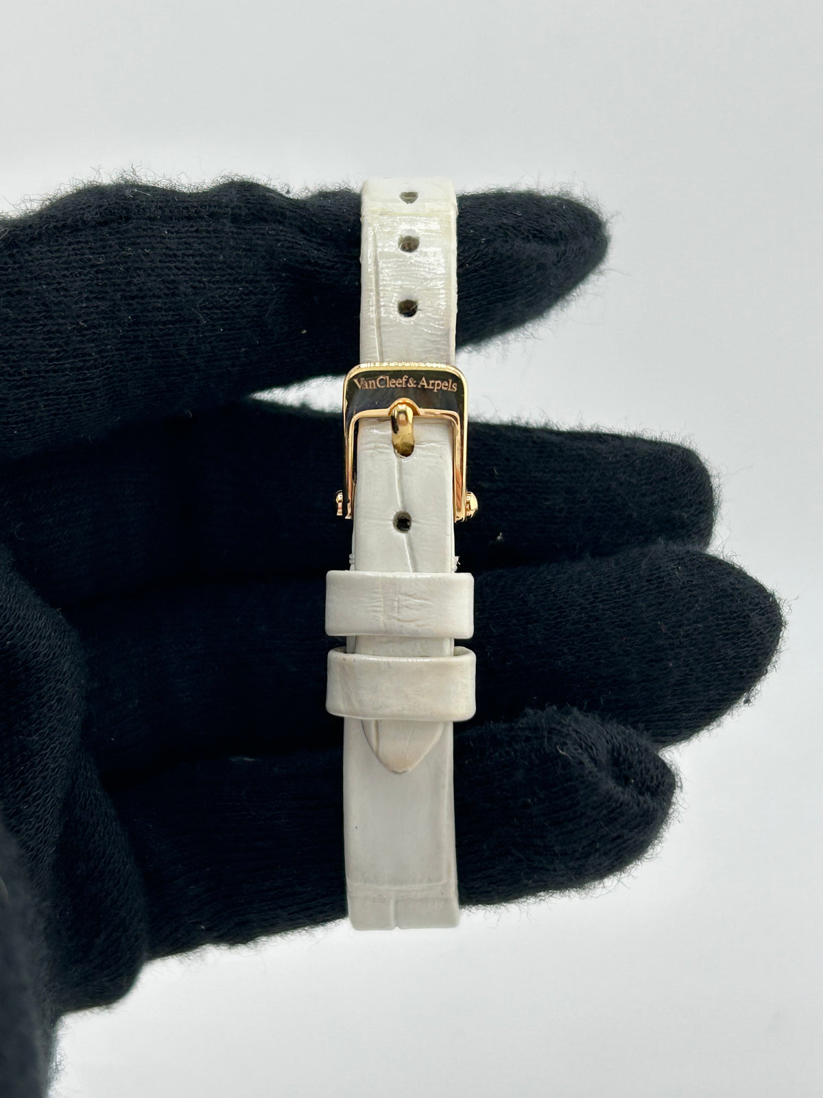 Van Cleef & Arpels Charms Mini Watch Silver Dial on Leather Ref. VCAR0298000 Complete 2014 — view 3