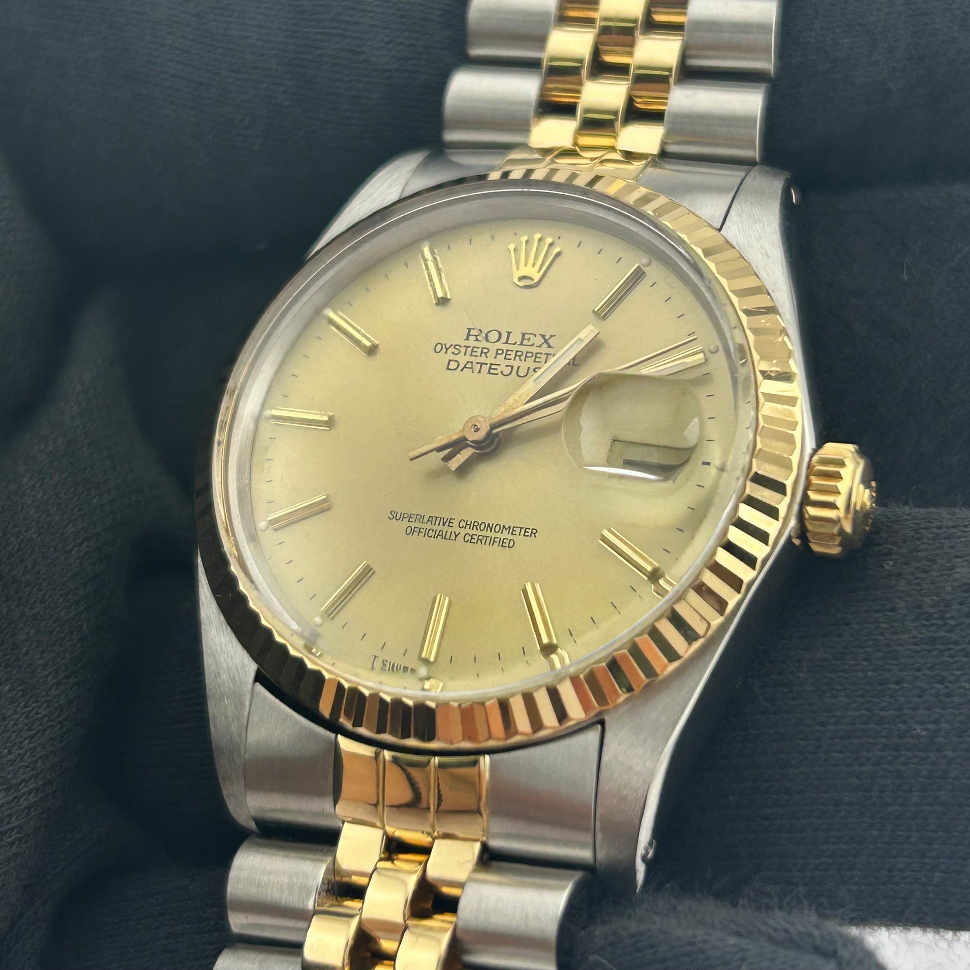 Rolex Datejust Champagne Stick Dial on D Link Jubilee Ref. 16013 1988 — view 3