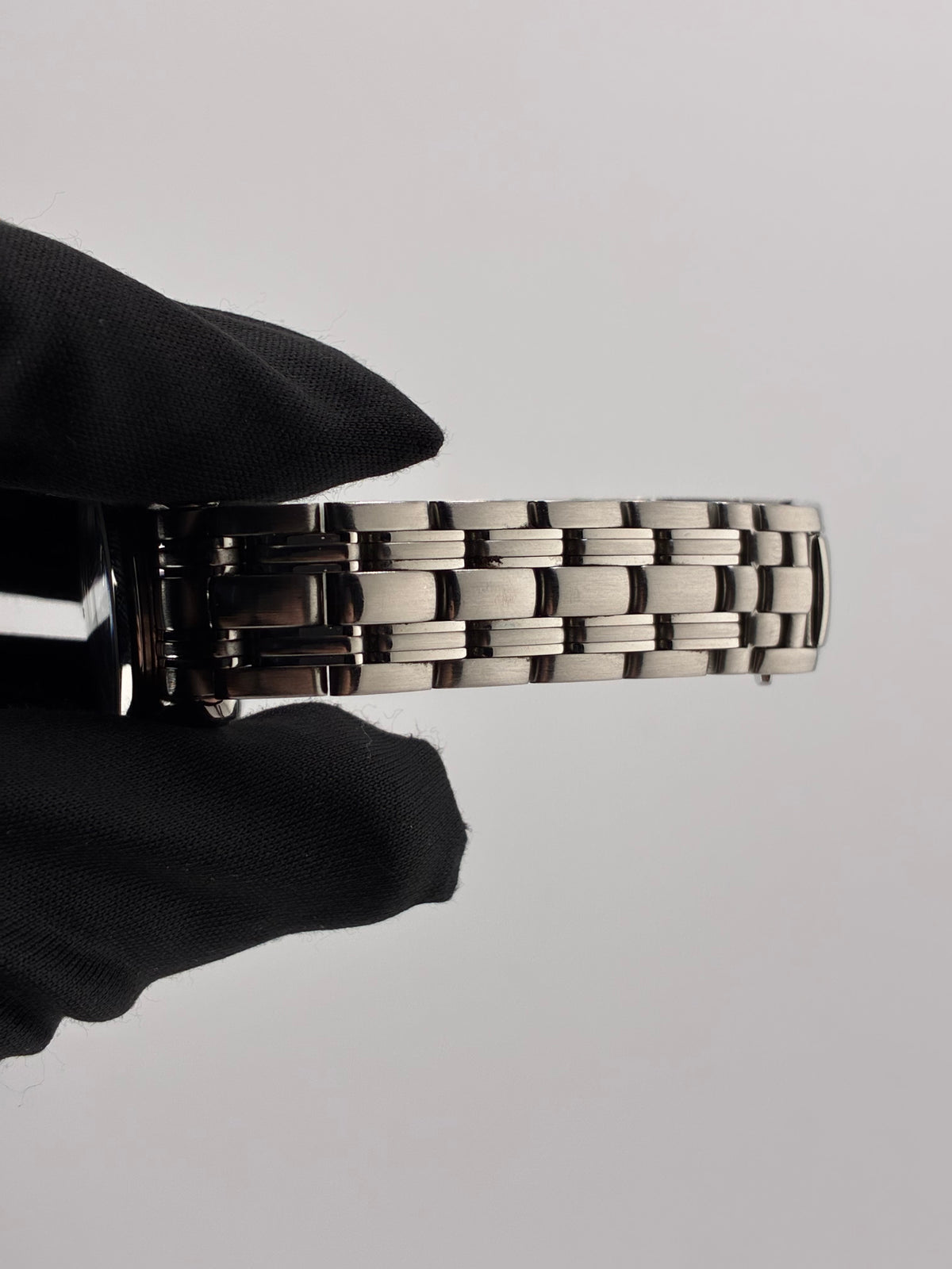 Omega Seamaster 120 M Blue Dial on Stainless Steel Bracelet Ref. 2586.80 — view 5