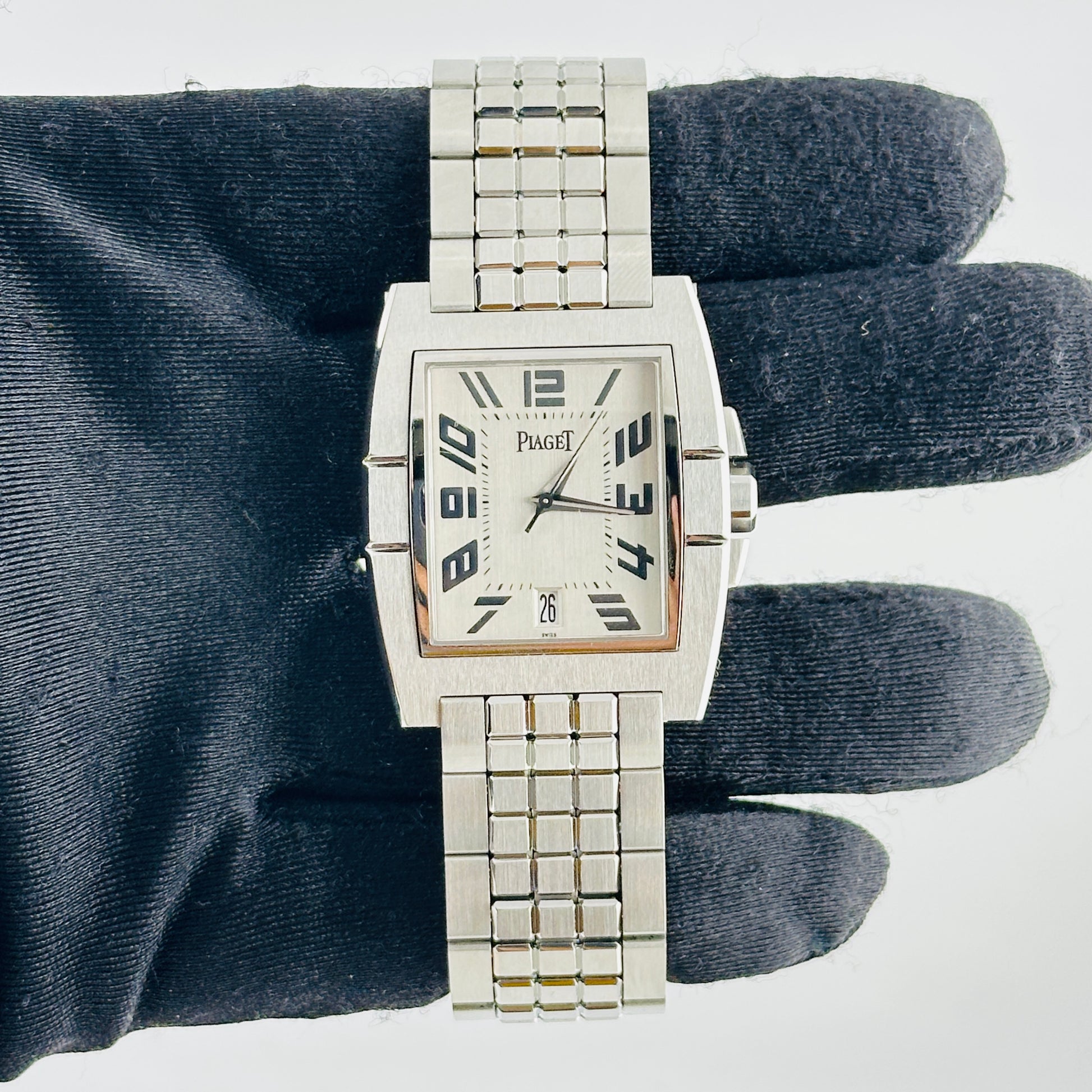 Piaget Upstream Silver Arabic Dial on Stainless Steel Bracelet Ref. 27050 / P10023 — view 2