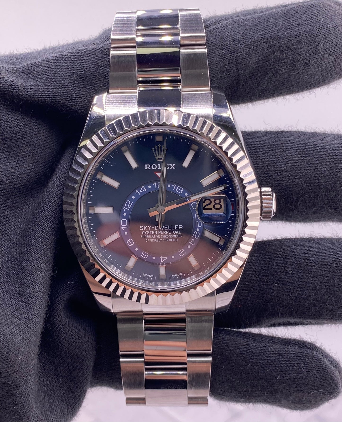 Rolex Sky Dweller Blue Dial on Oyster Ref. 326934 Card 2018 — view 2