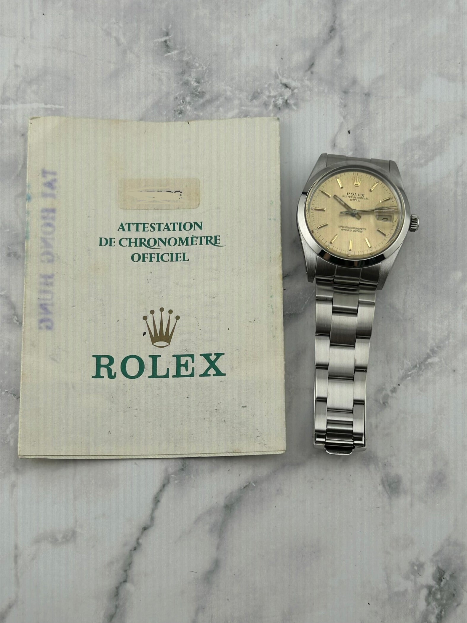 Rolex Oyster Perpetual Date Champagne Dial on Oyster Bracelet Ref. 15000 Papers 1988 — view 7