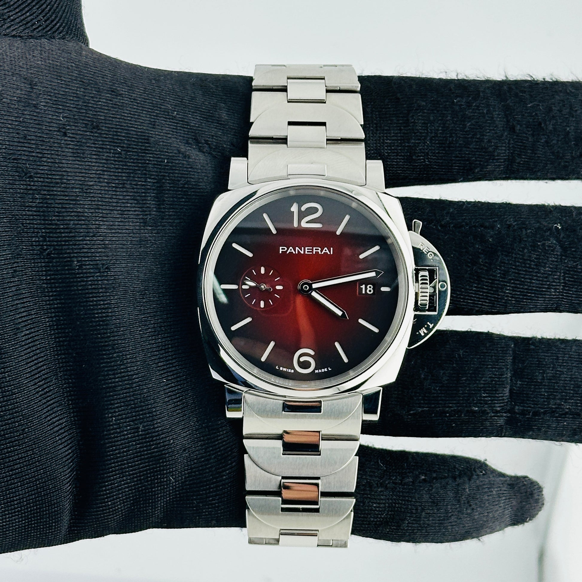 Panerai Luminor Due Burgundy Dial Ref. PAM01539/OP7610 Card Open Date — view 2