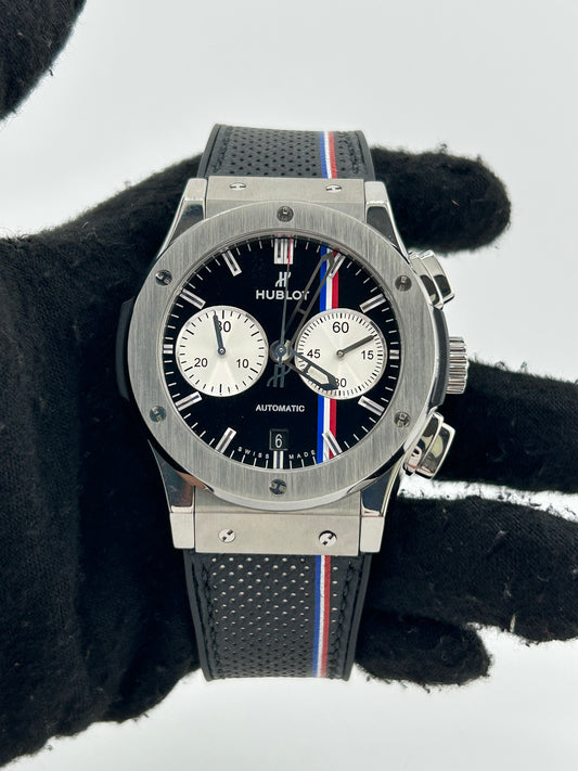 Hublot Classic Fusion Black Dial on Rubber Fold Clasp Ref. 521.NX.1472.VR.TRA14 Complete 2014