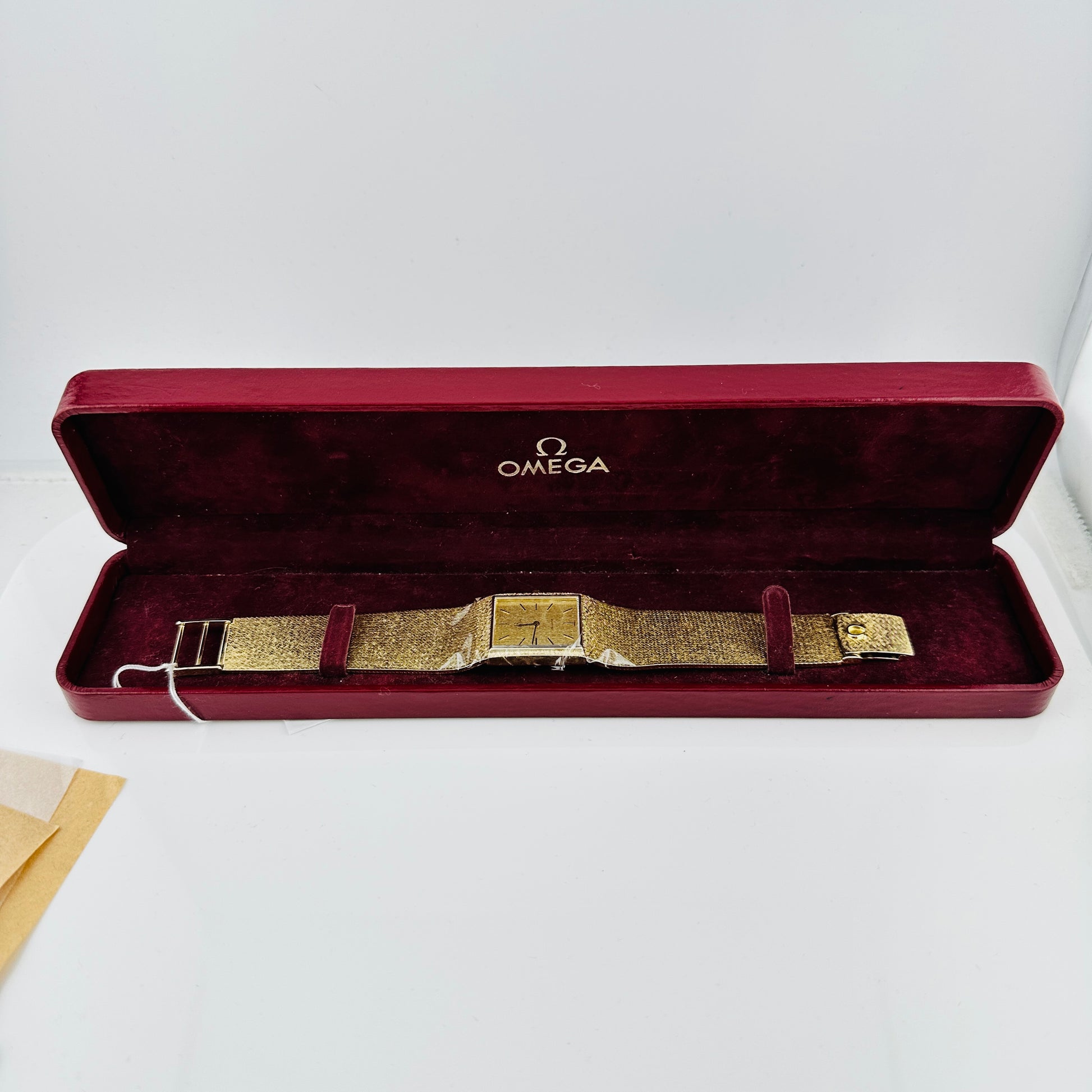 Omega Vintage Cocktail Gold Linen Stick Dial on Mesh Ref. 19130063913006 — view 6