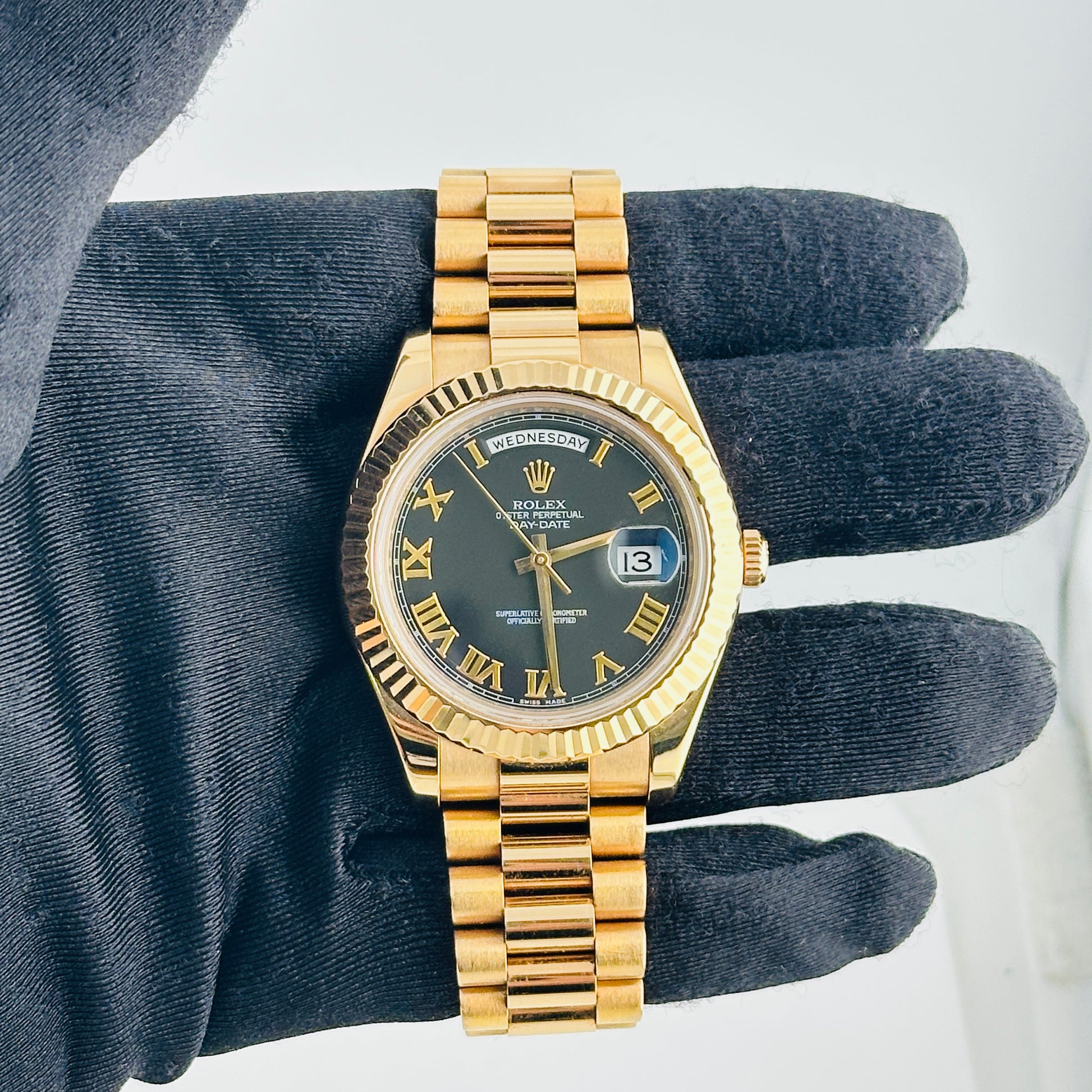 Rolex Day-Date Black Roman Dial on President Bracelet Ref. 218235 Card 2011 — view 2