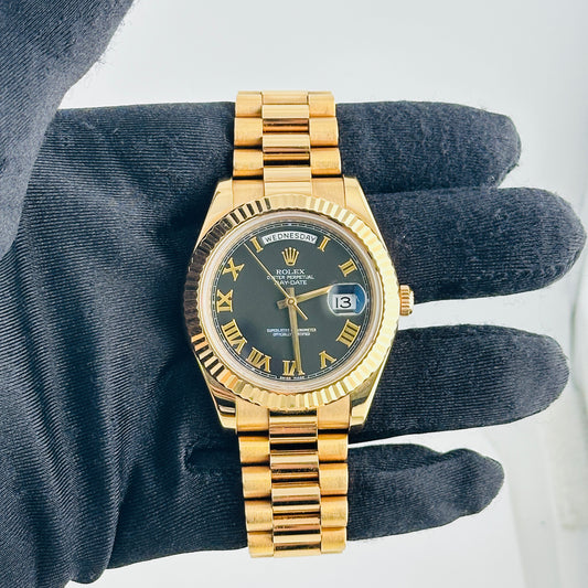 Rolex Day-Date Black Roman Dial on President Bracelet Ref. 218235 Card 2011 — view 2
