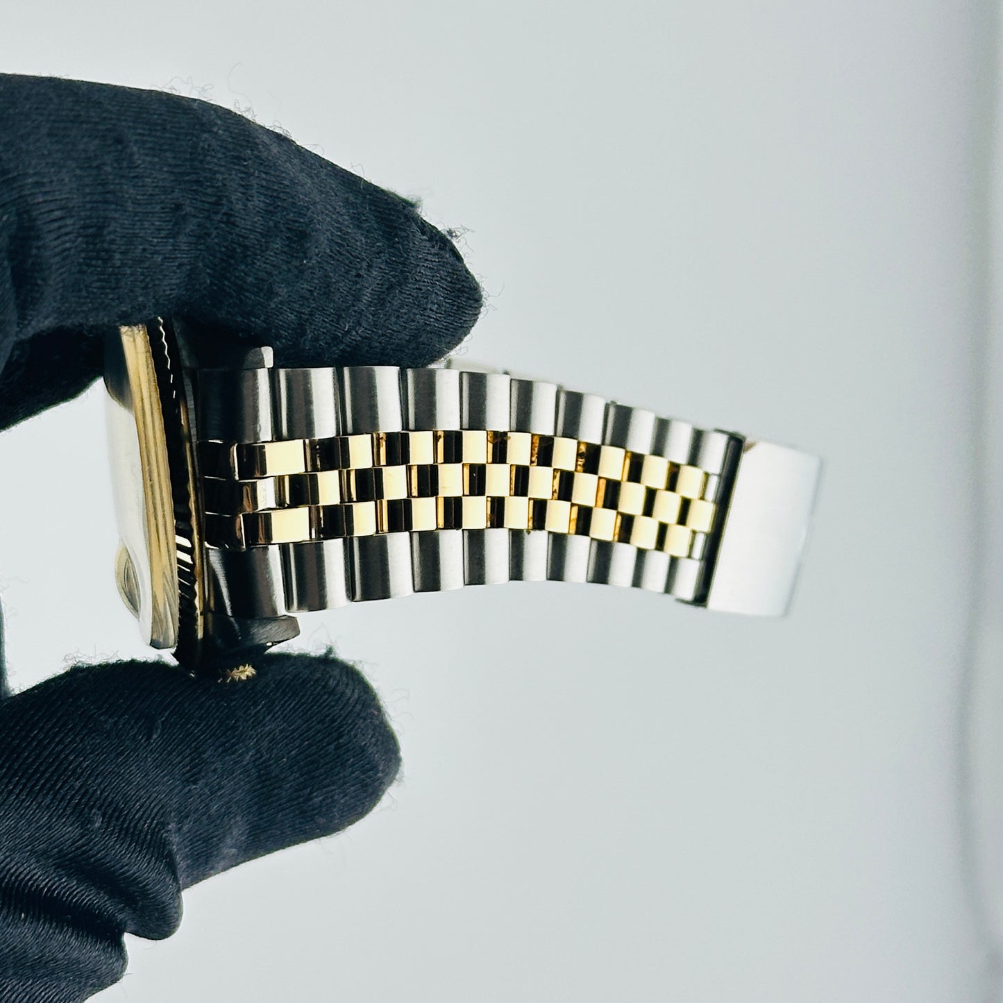 Rolex Datejust Champagne Stick Dial on D Link Jubilee Bracelet Ref. 16013 1987 — view 5