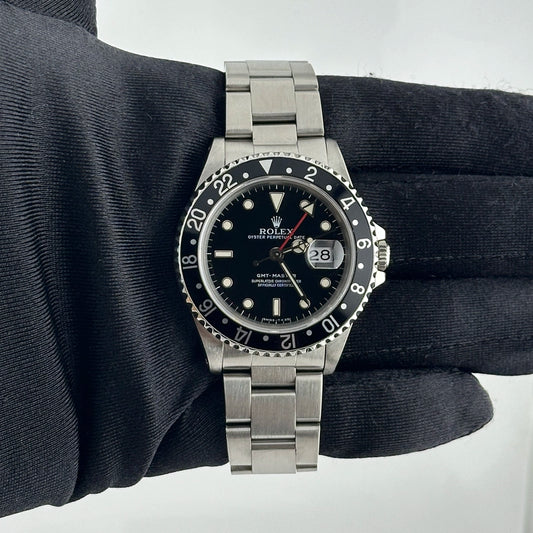 Rolex GMT-Master Black Dial on Oyster Ref 16700 with Papers 1995