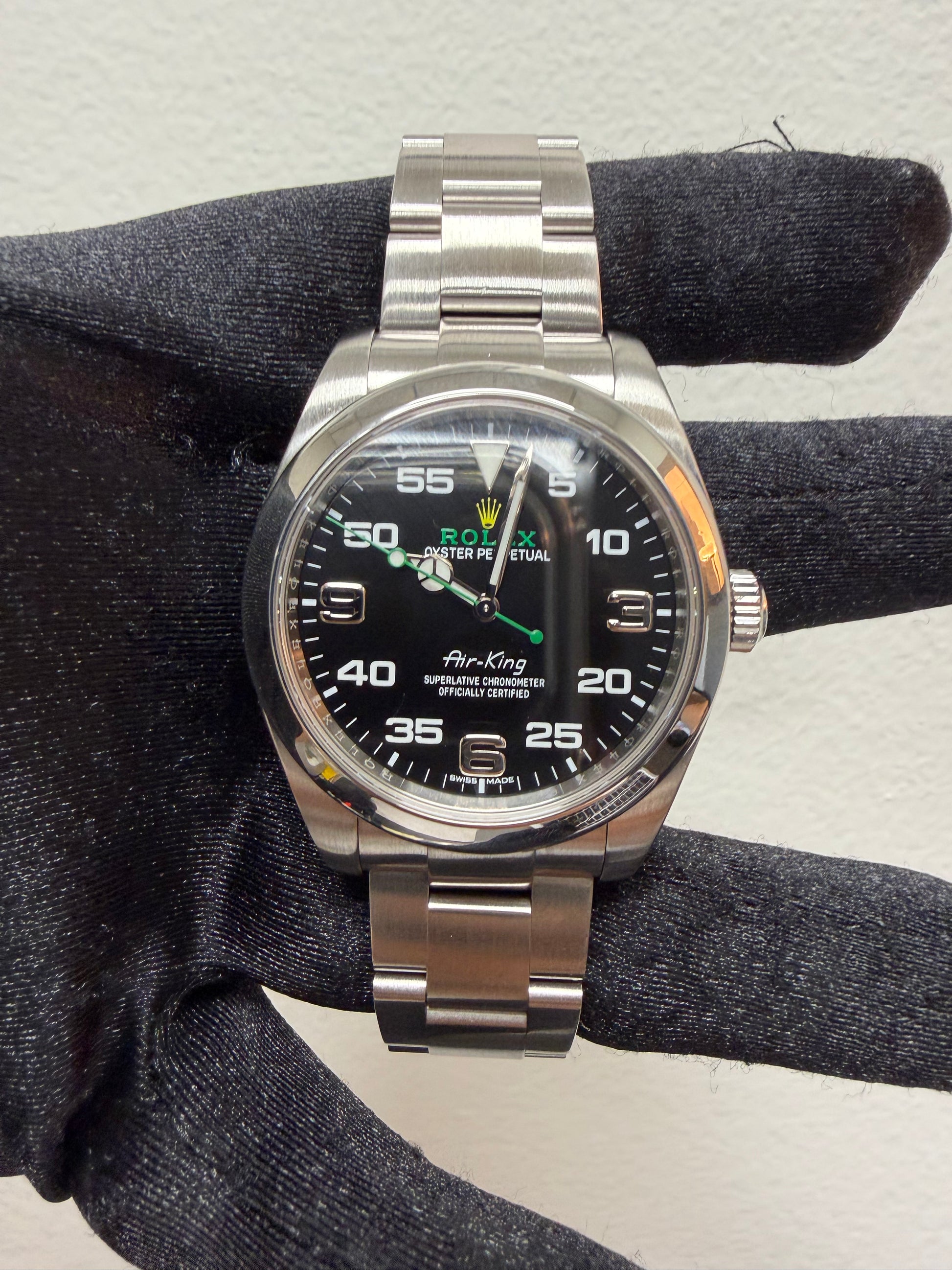 Rolex Airking Black Dial on Oyster Ref. 116900 Card 2019 — view 2