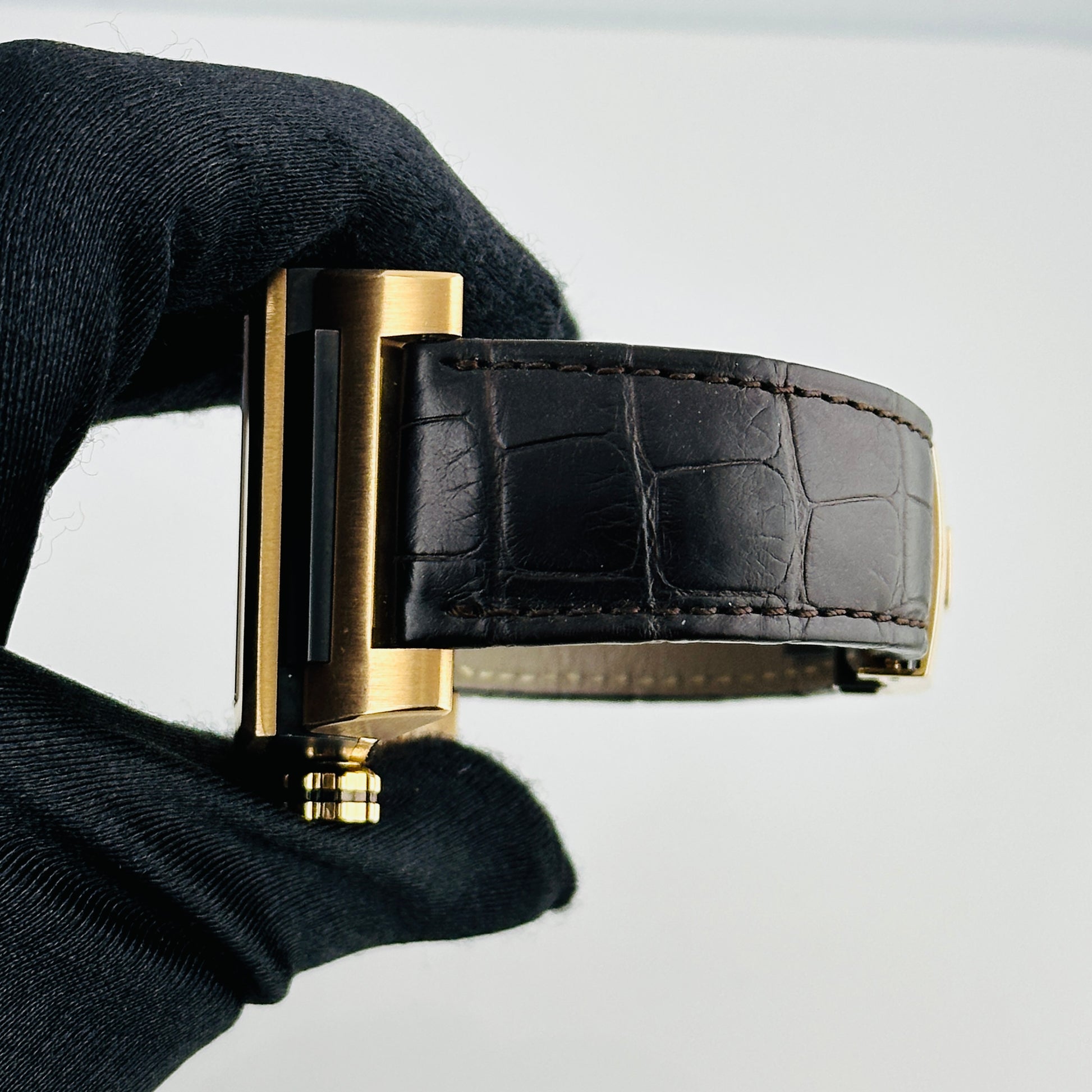 De Grisogono Instrumento Wood Dial on Leather Ref. AU750 — view 4
