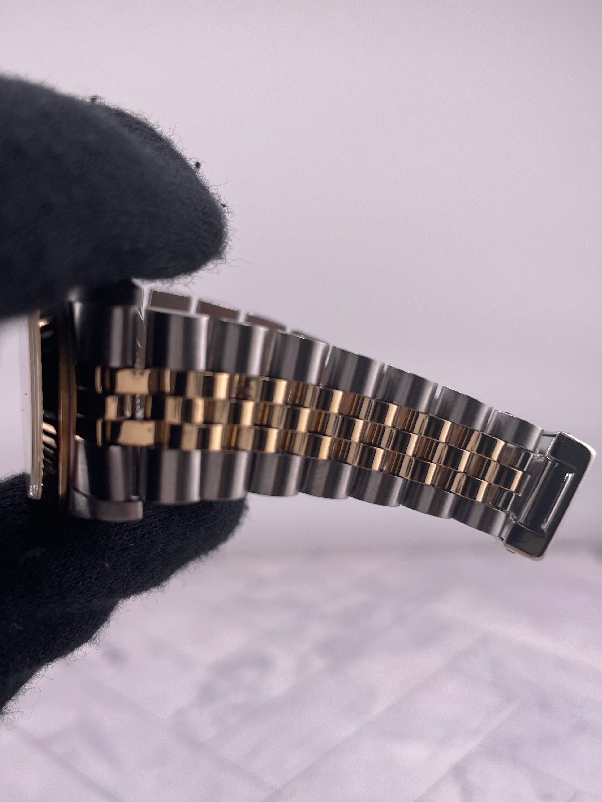 Rolex Datejust Champagne Stick Dial on D Link Jubilee Bracelet Ref. 68273 1990 — view 5