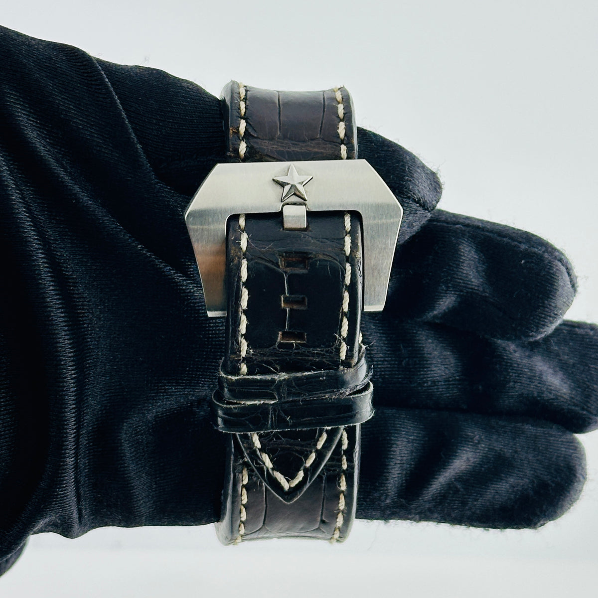 Zenith Pilot Type 20 Montre d'Aeronef Black Dial on Leather Band Ref. 03.2430.4054 Complete Open Date — view 5