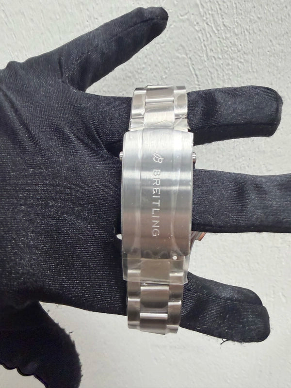 Breitling Avenger B01 Chronograph Beige Dial on Bracelet Ref AB0147101A1A1 with Card 2026