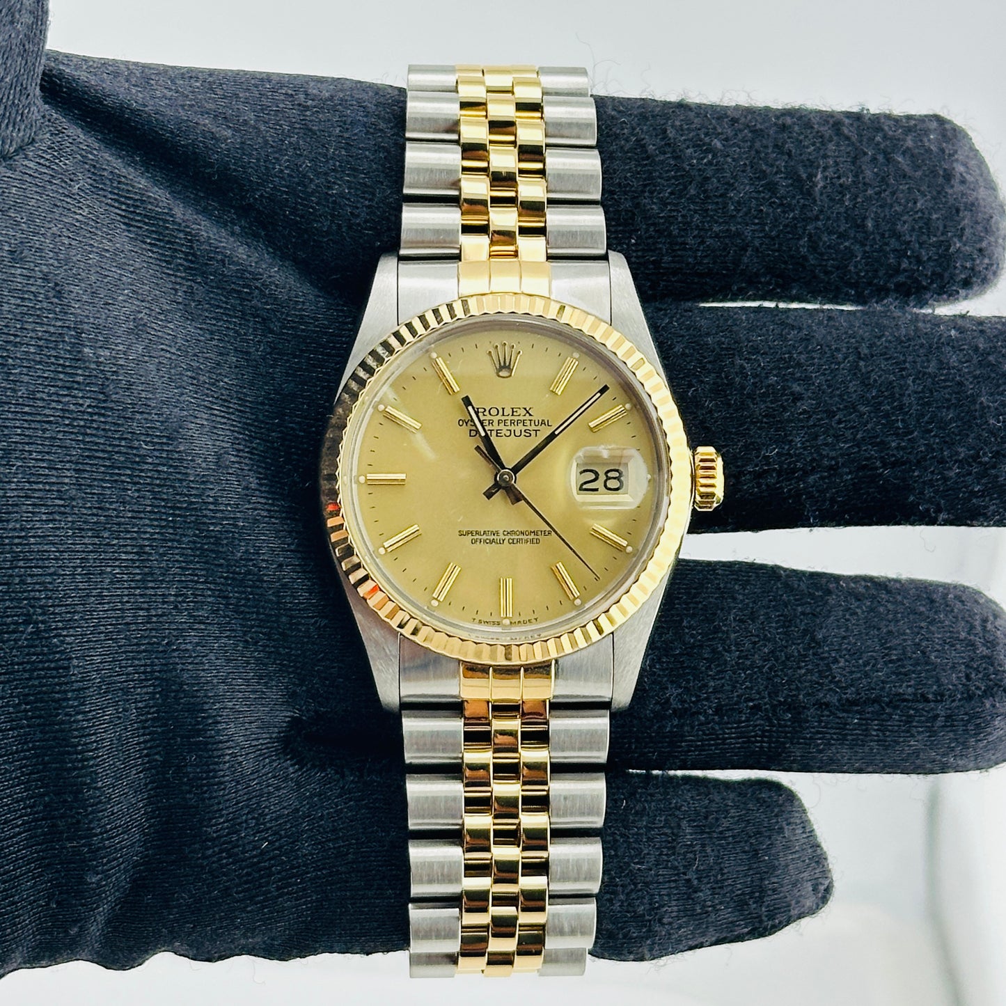Rolex Datejust Champagne Stick Dial on D Link Jubilee Bracelet Ref. 16013 1988 — view 2